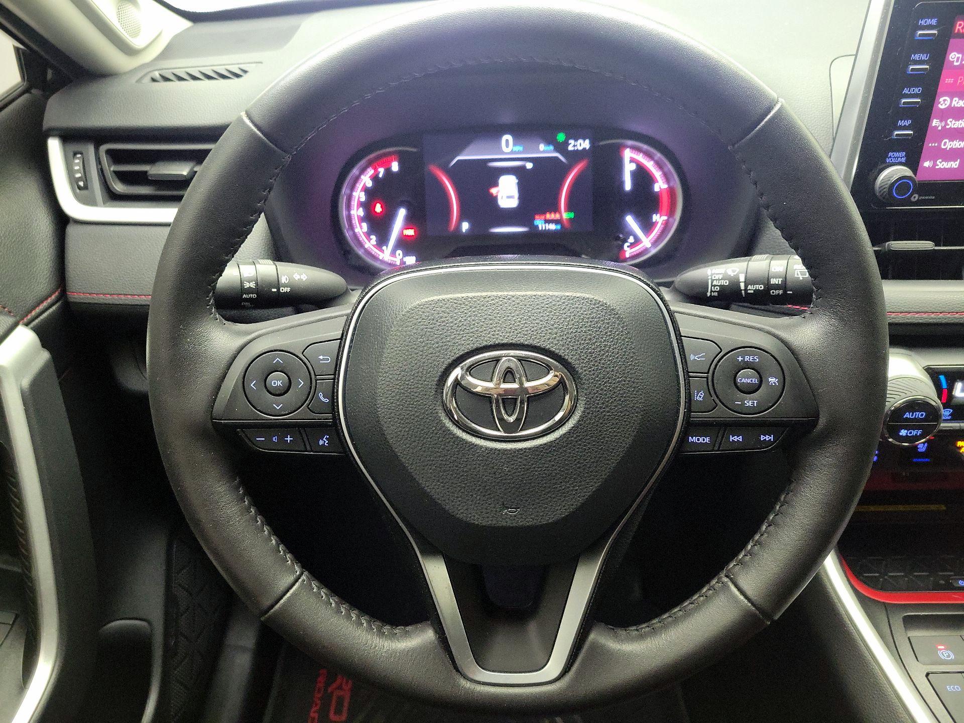 Thumbnail: 2020 Toyota RAV4 - 10