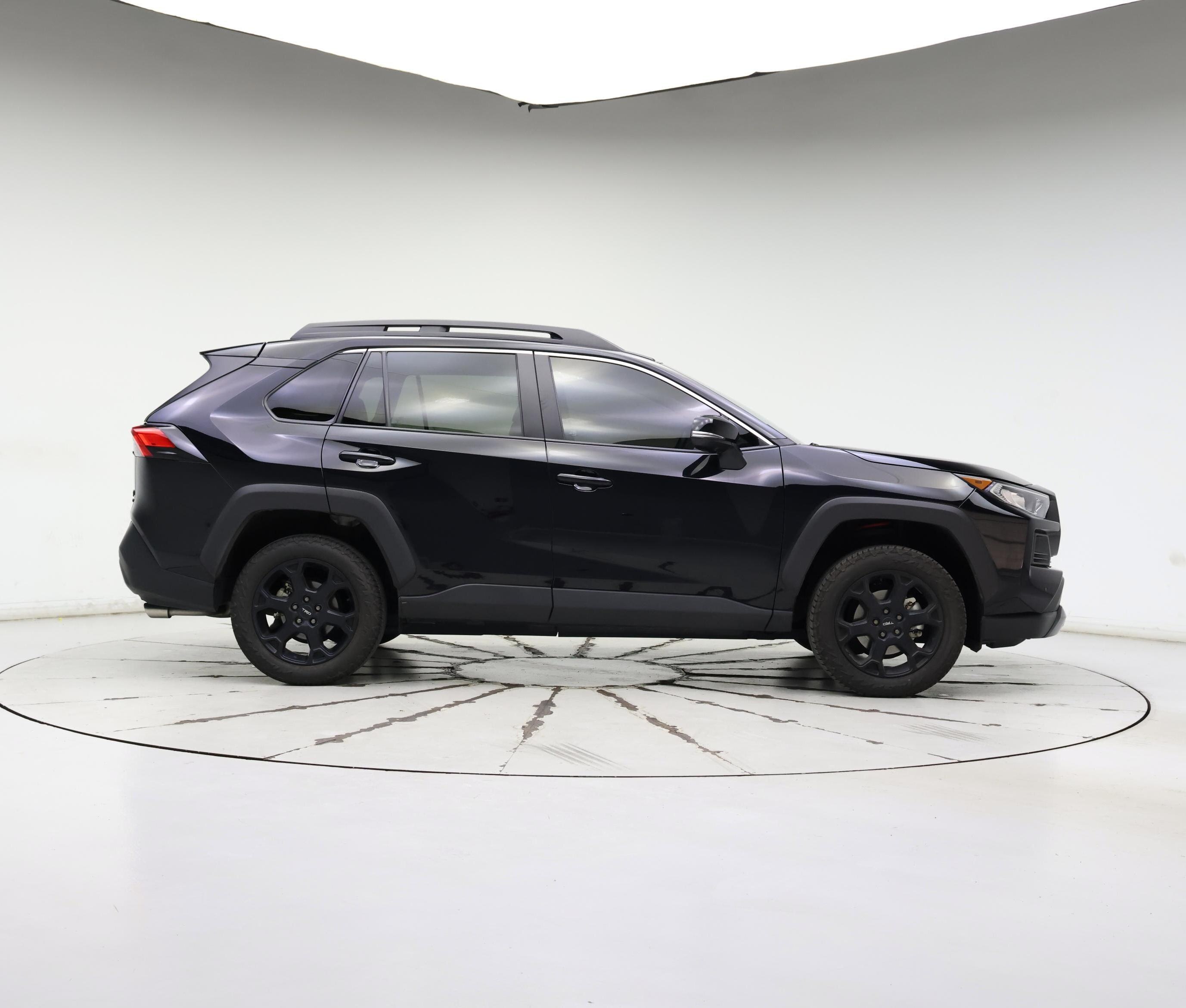 Thumbnail: 2020 Toyota RAV4 - 7