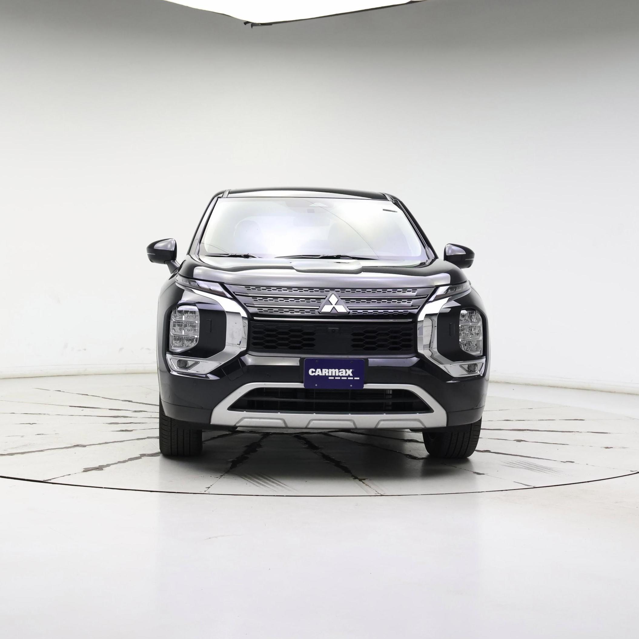 Thumbnail: 2024 Mitsubishi Outlander - 5