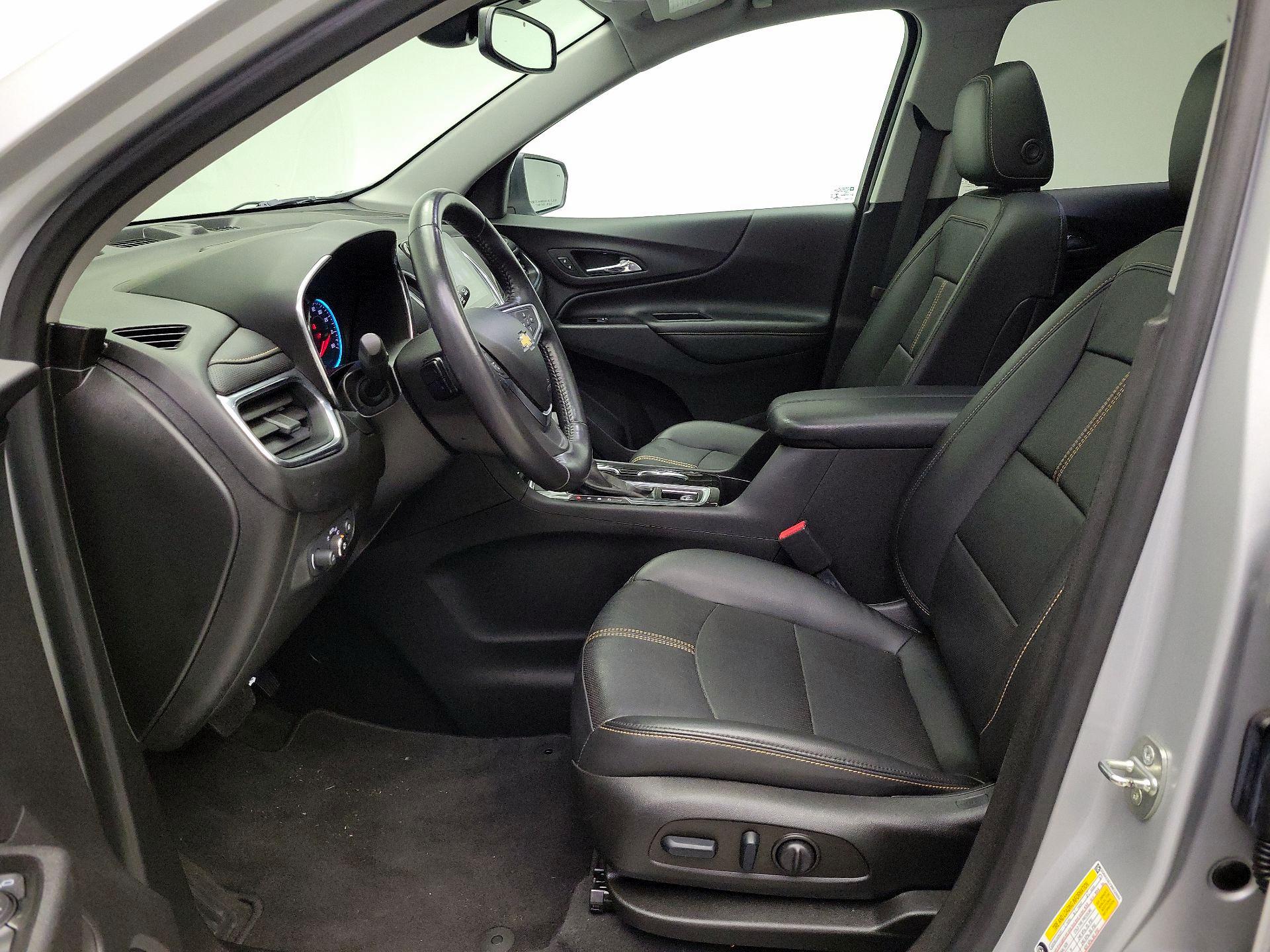 Thumbnail: 2022 Chevrolet Equinox - 11