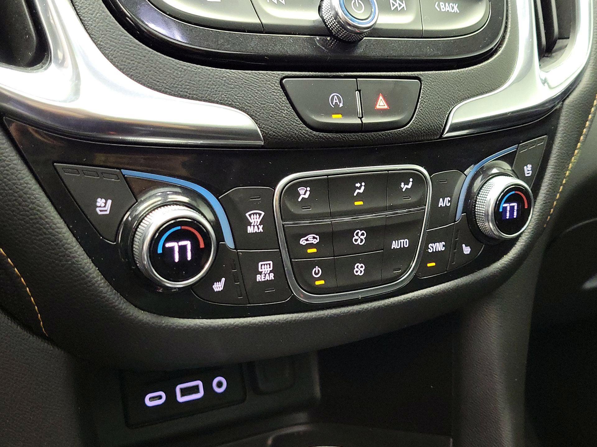 Thumbnail: 2022 Chevrolet Equinox - 17