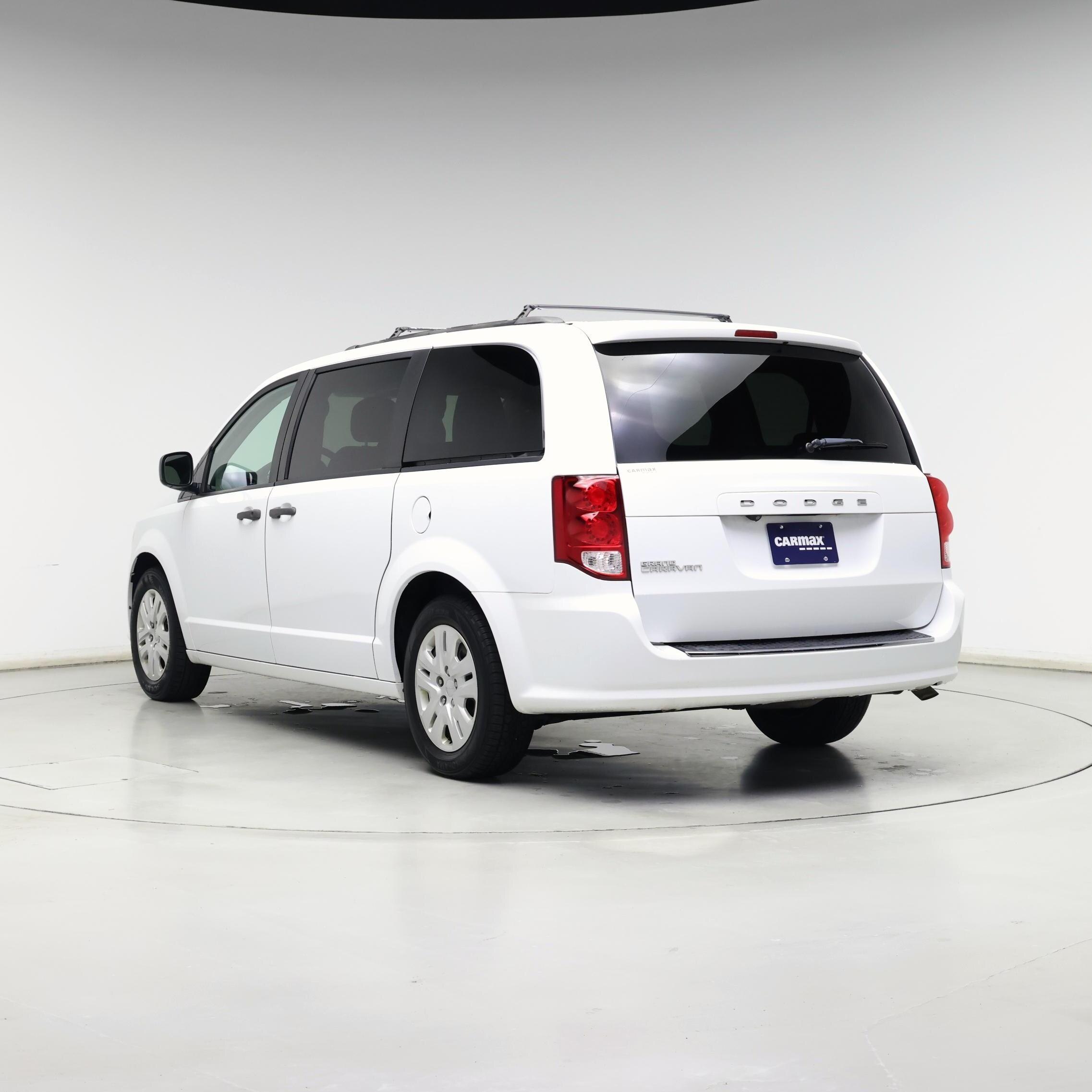 Thumbnail: 2019 Dodge Grand Caravan - 2