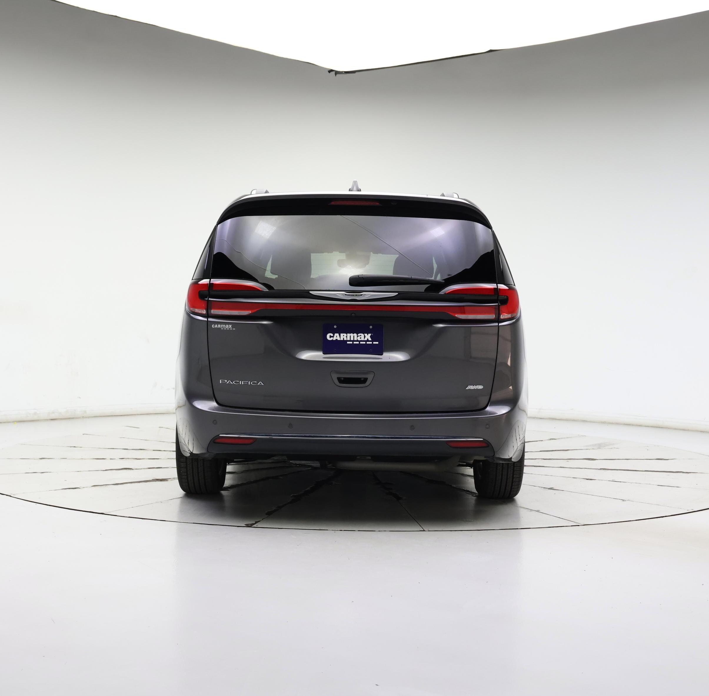 Thumbnail: 2021 Chrysler Pacifica - 6