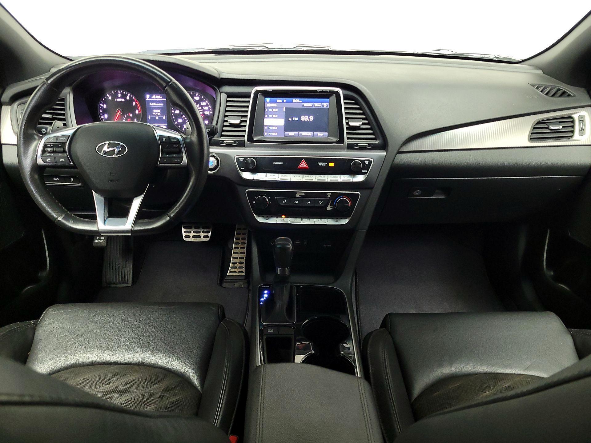 Thumbnail: 2018 Hyundai Sonata - 9