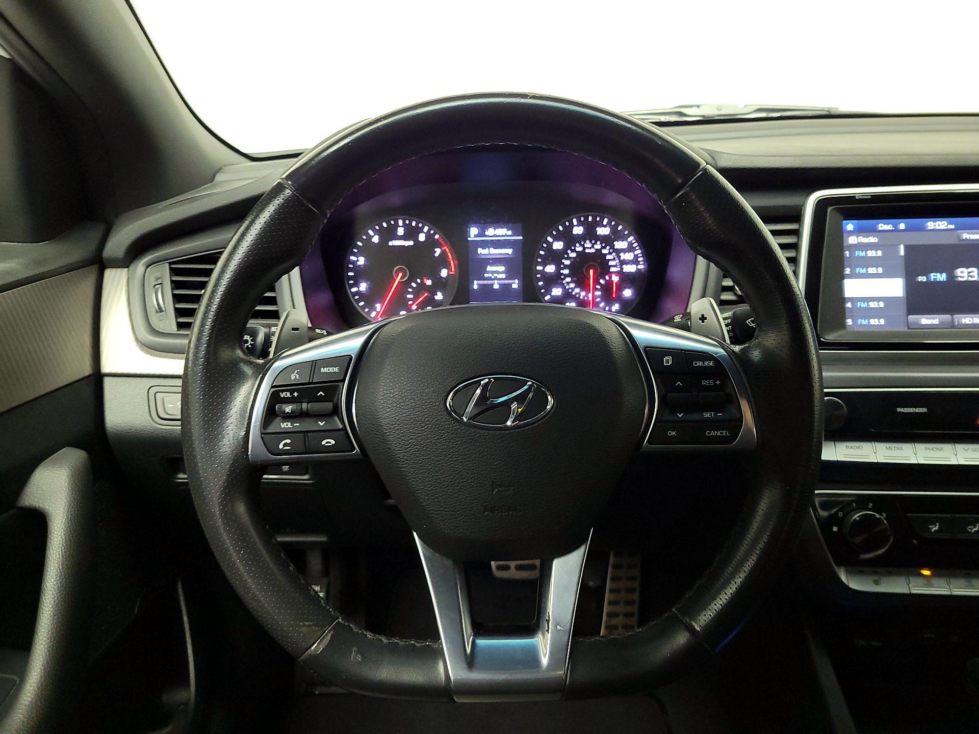 Thumbnail: 2018 Hyundai Sonata - 10