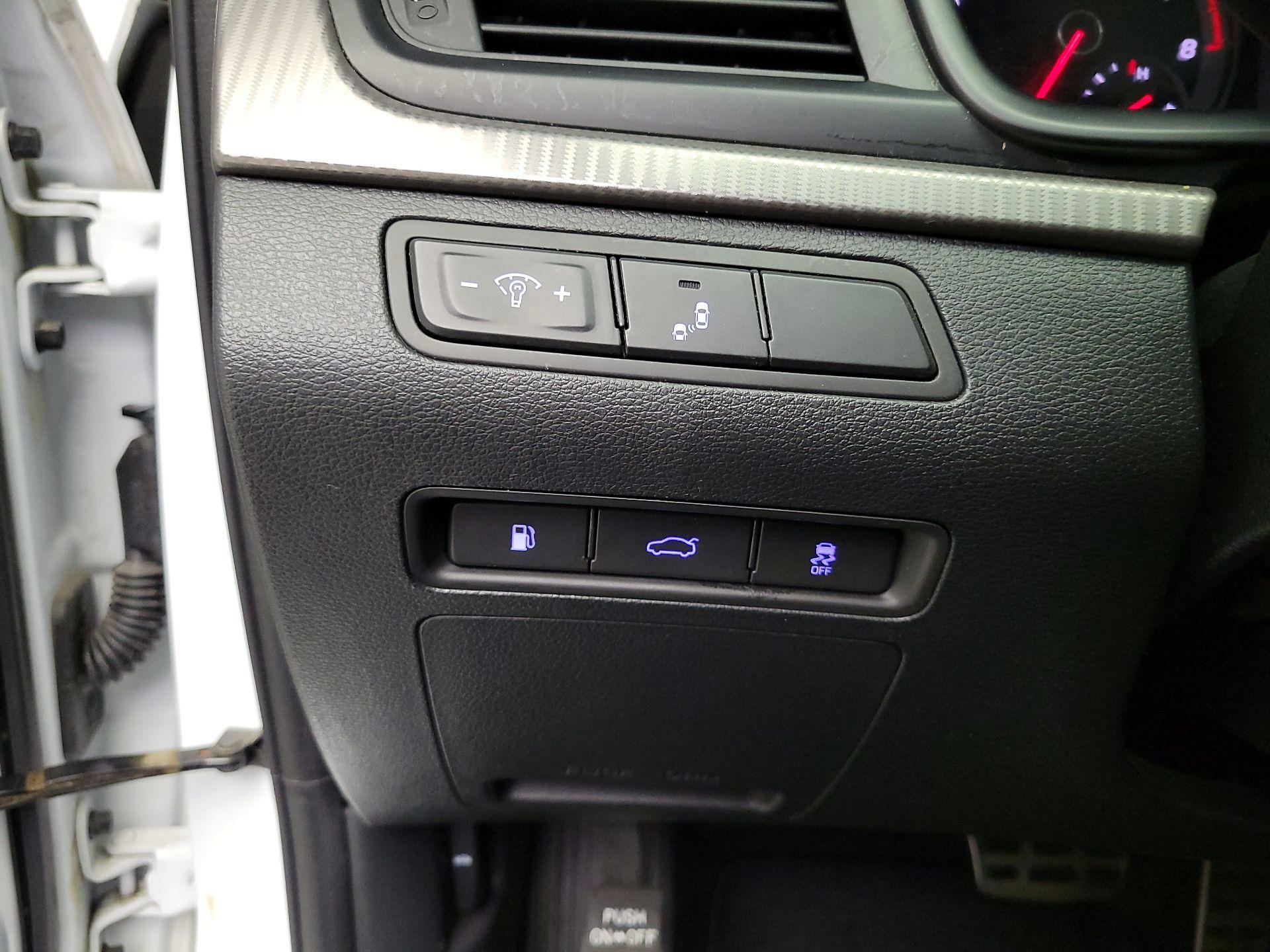 Thumbnail: 2018 Hyundai Sonata - 13