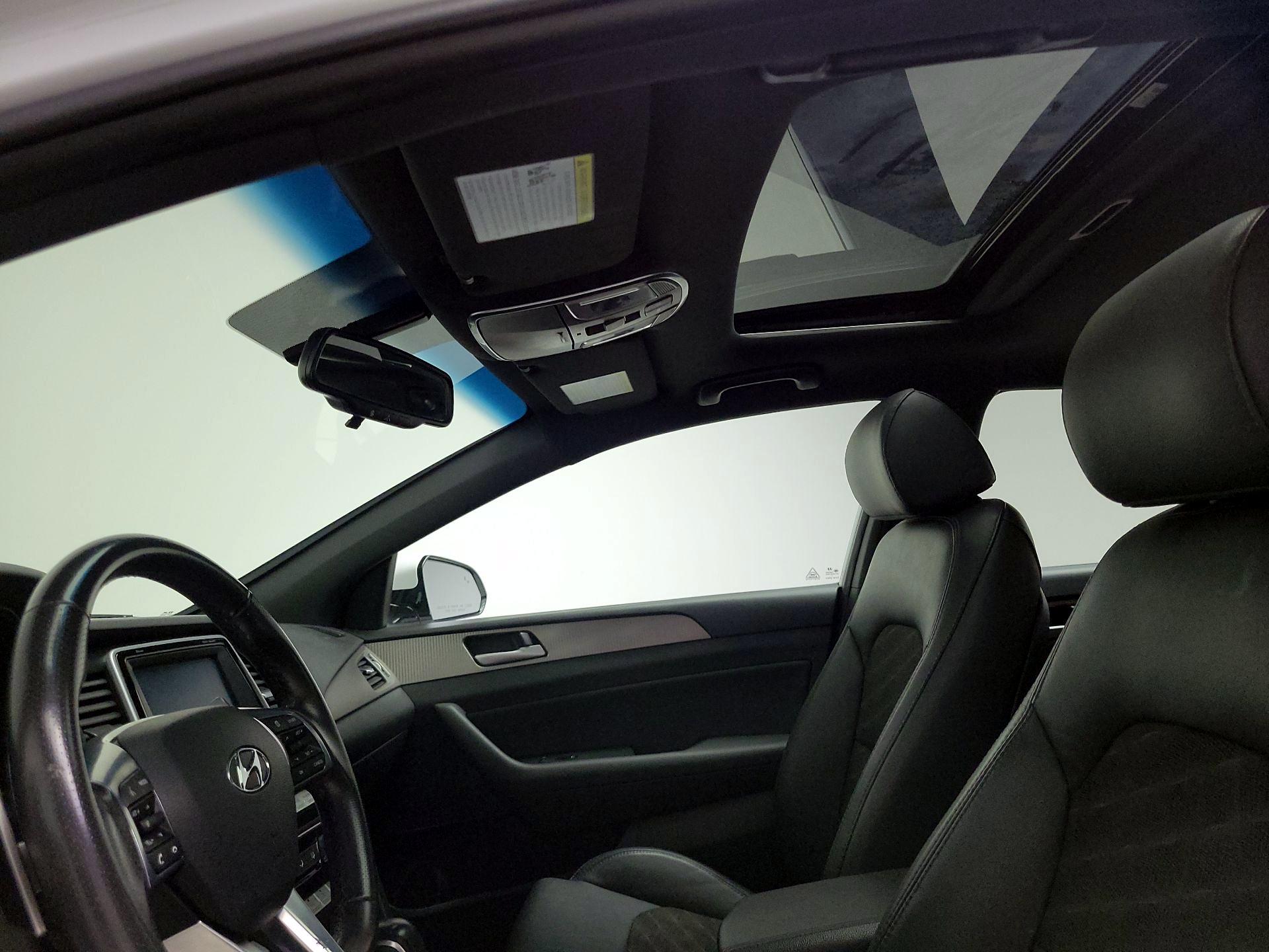 Thumbnail: 2018 Hyundai Sonata - 19