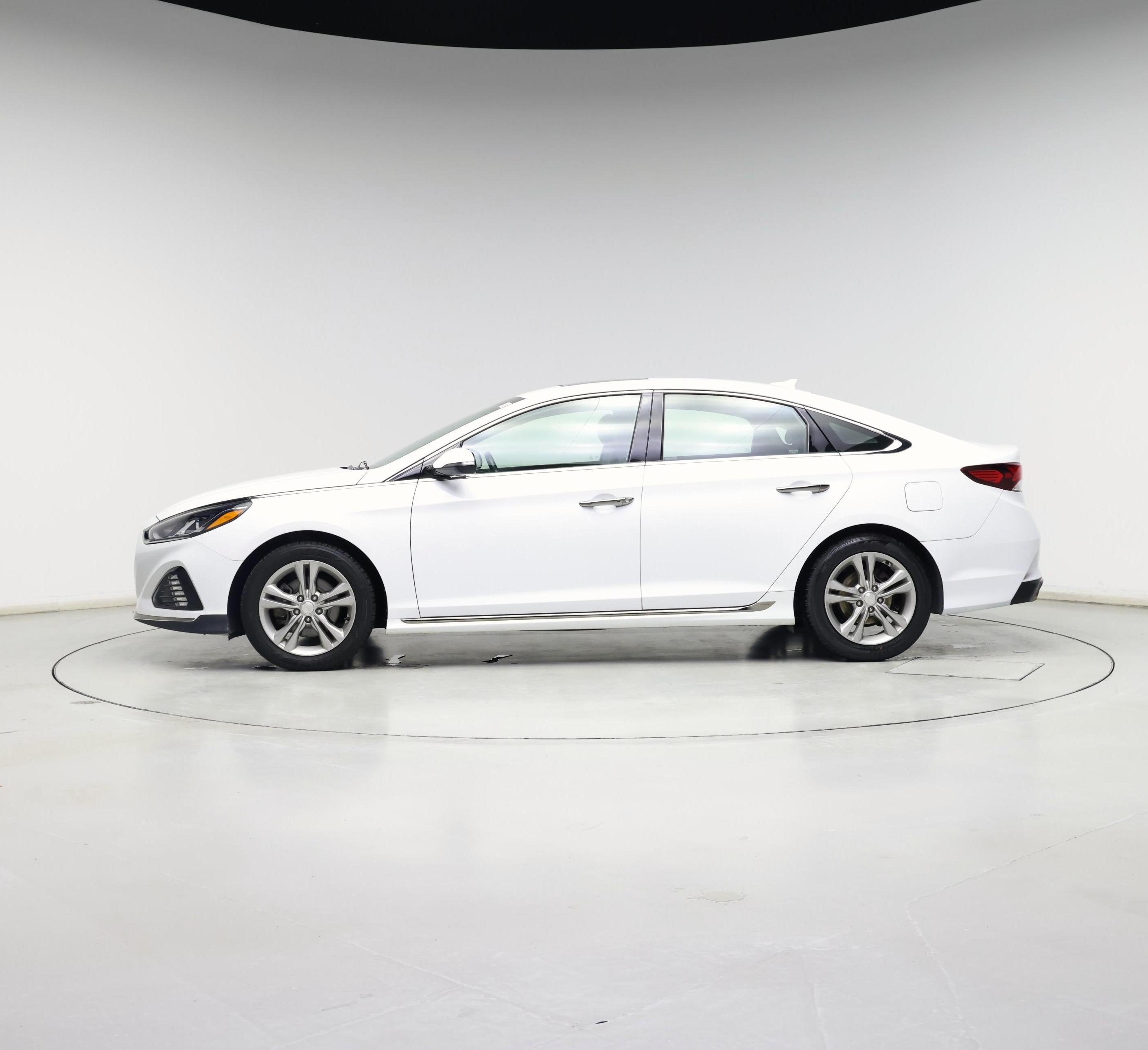 Thumbnail: 2018 Hyundai Sonata - 3