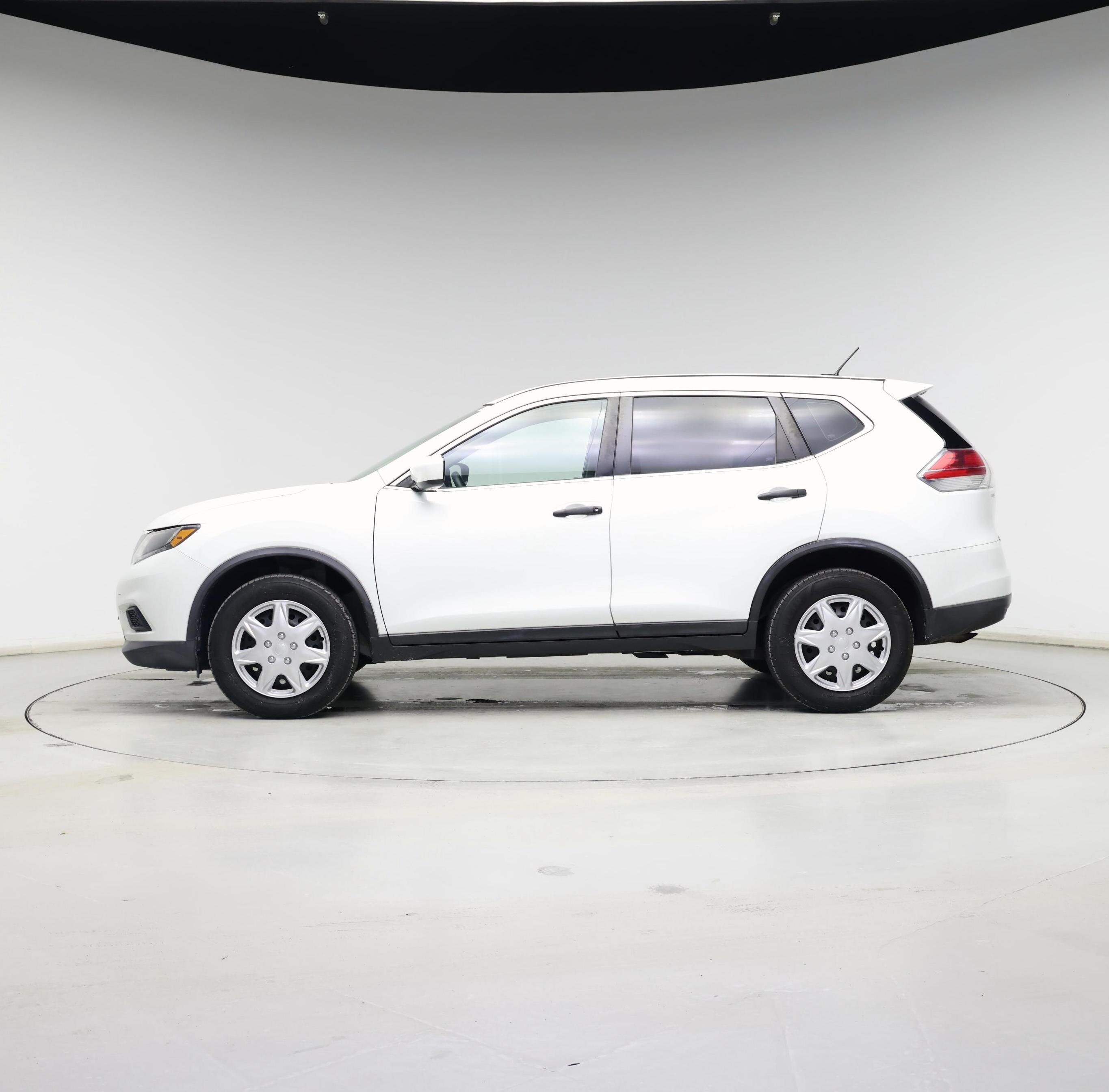 Thumbnail: 2016 Nissan Rogue - 3