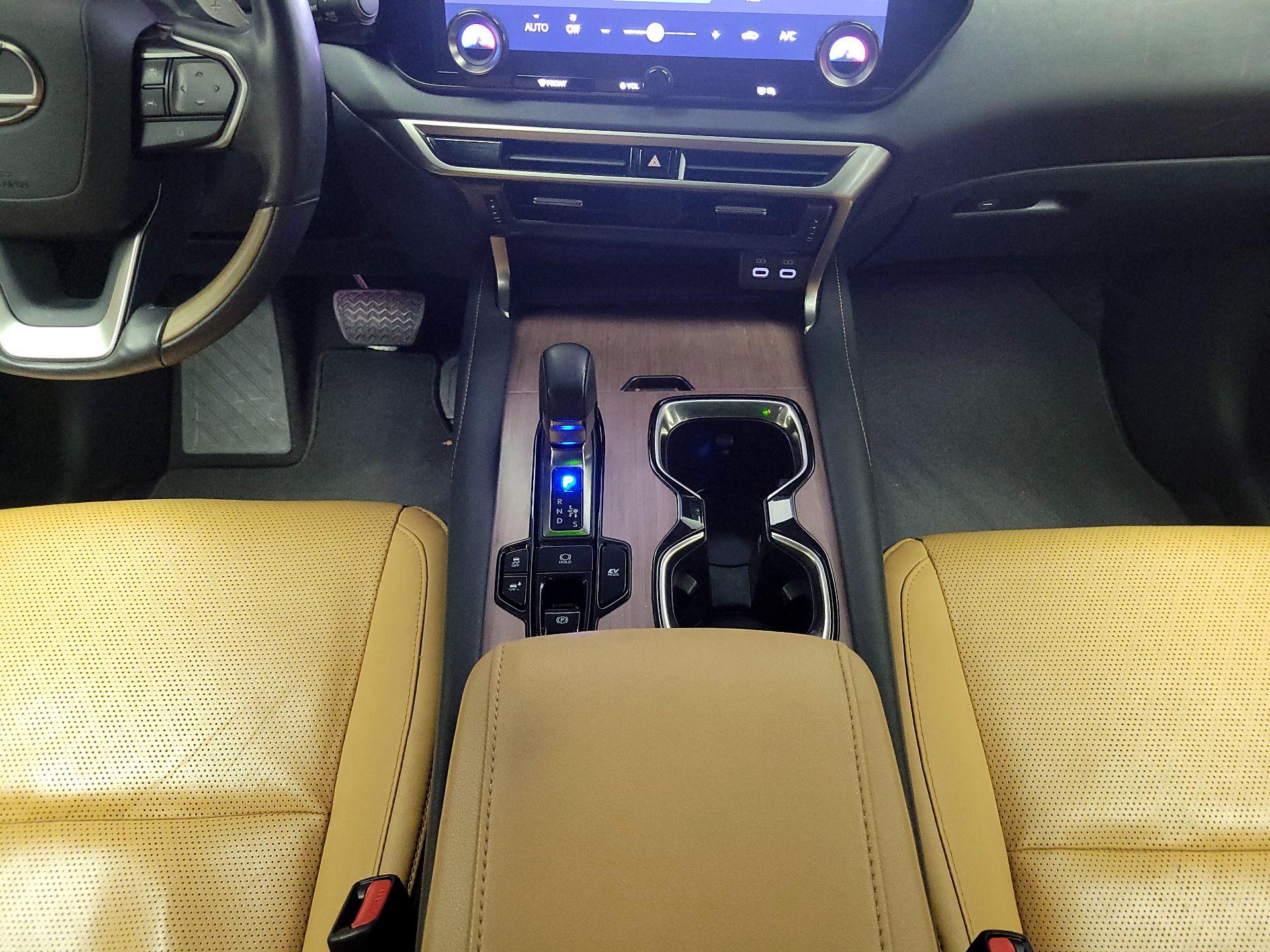 Thumbnail: 2023 Lexus RX - 17