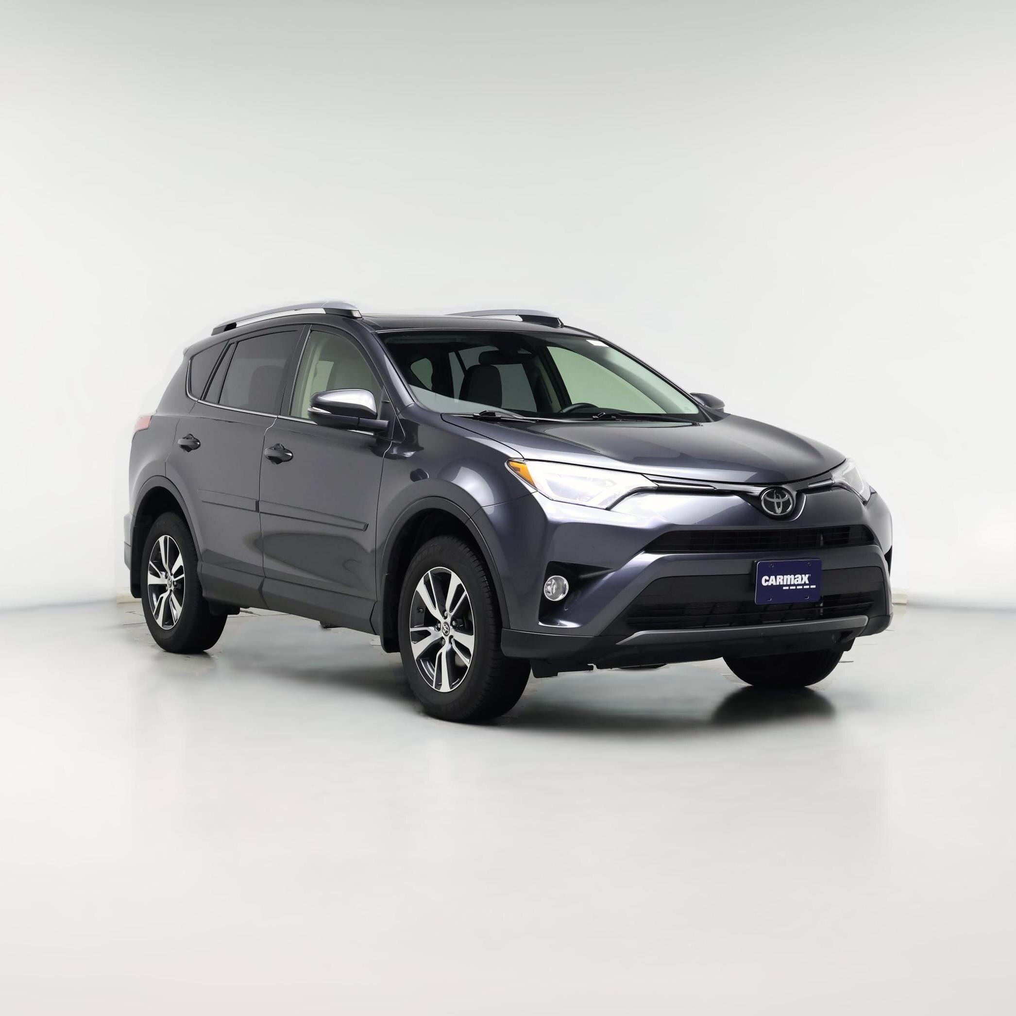 Thumbnail: 2017 Toyota RAV4 - 1