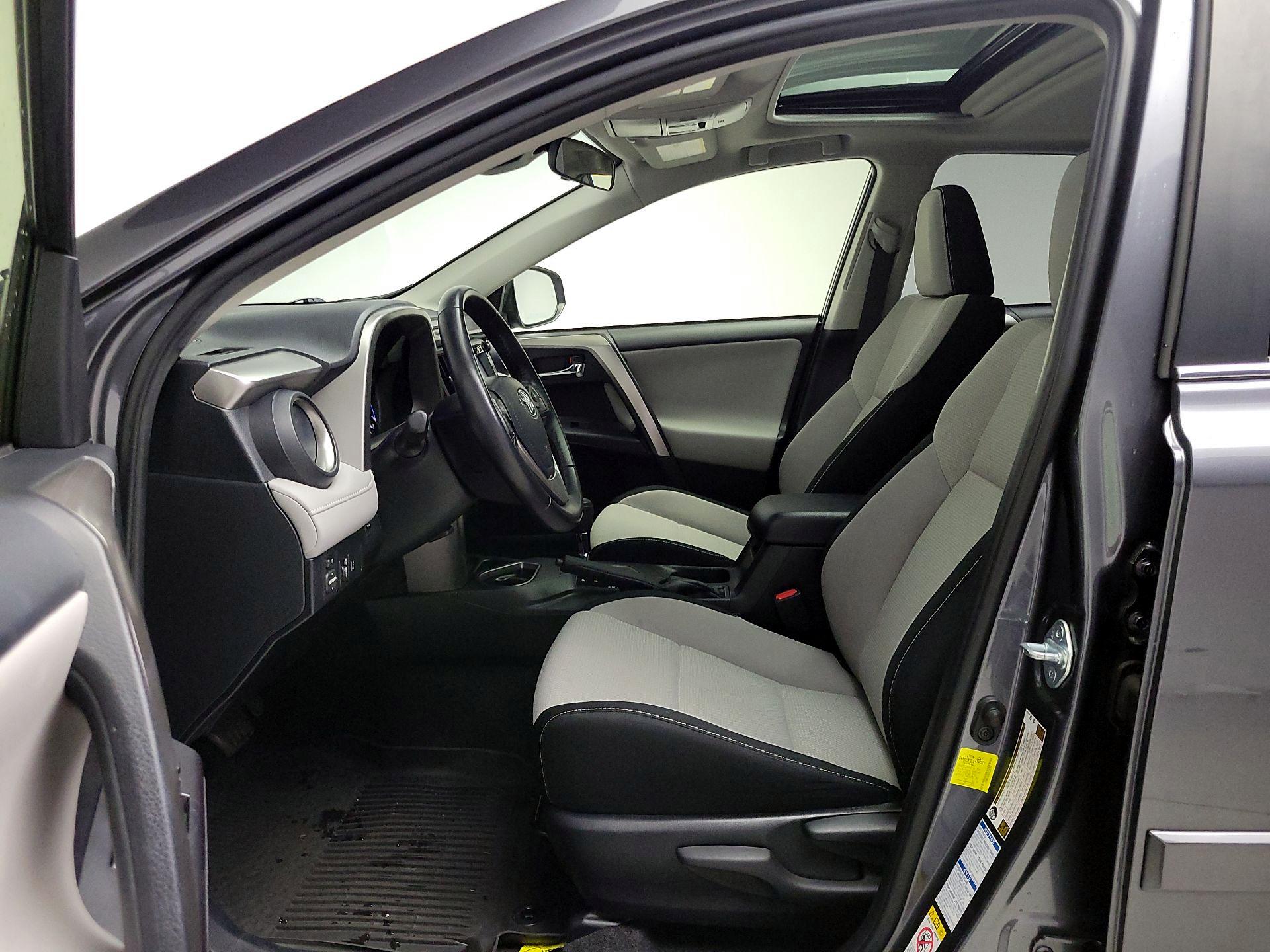 Thumbnail: 2017 Toyota RAV4 - 11