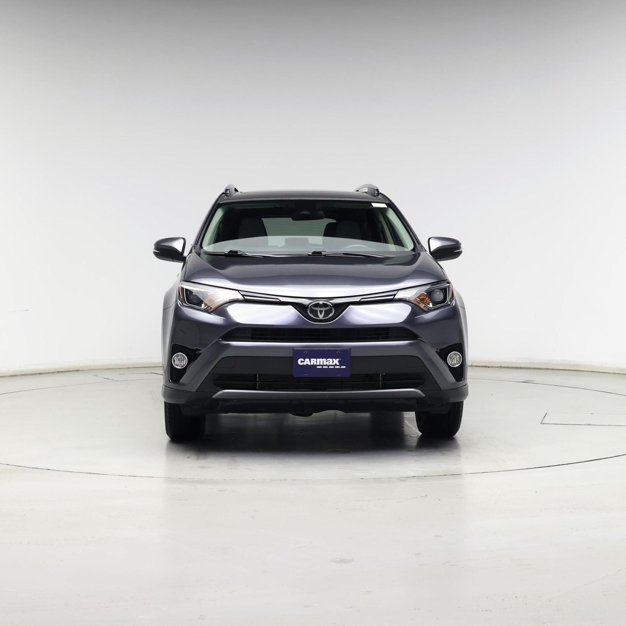 Thumbnail: 2017 Toyota RAV4 - 5