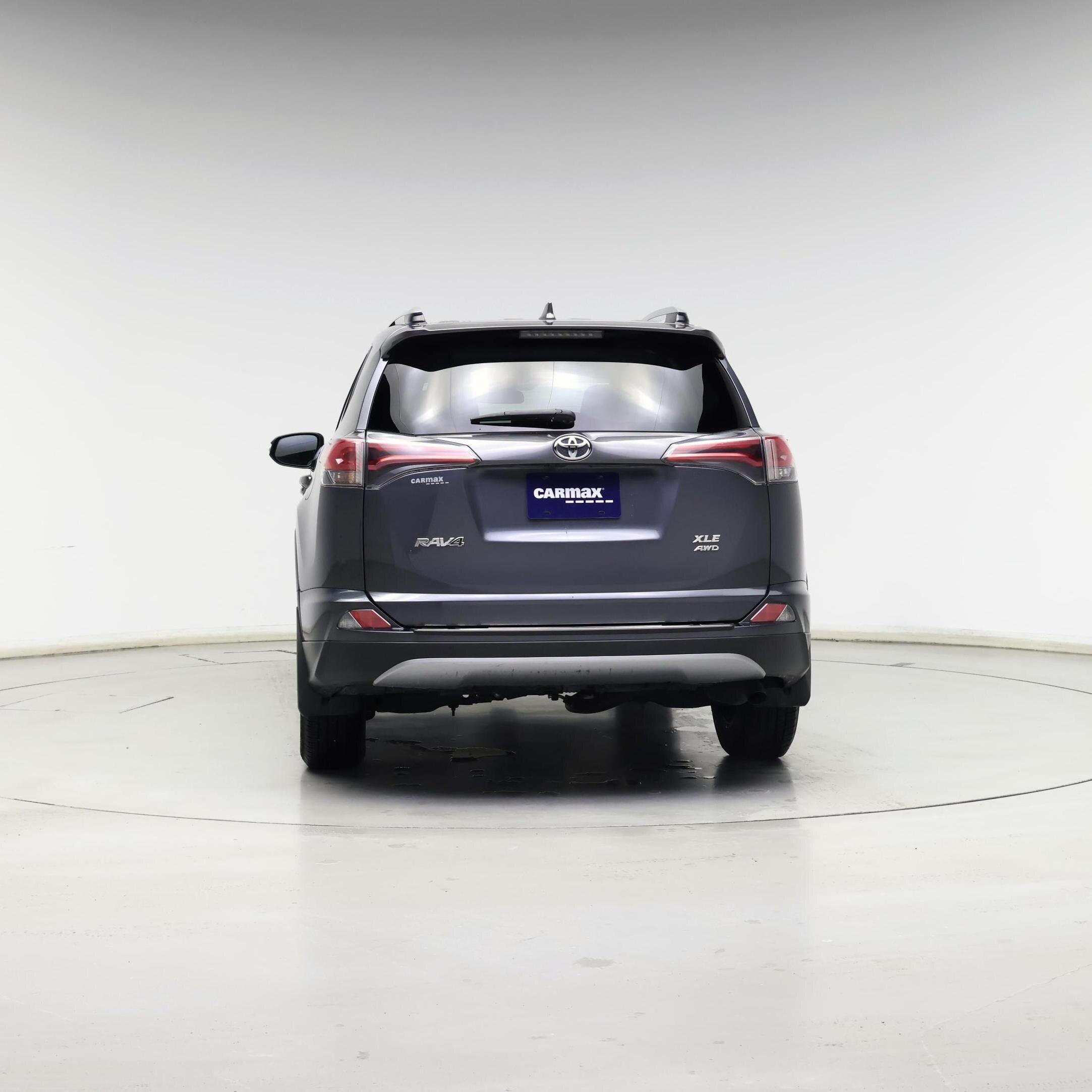 Thumbnail: 2017 Toyota RAV4 - 6