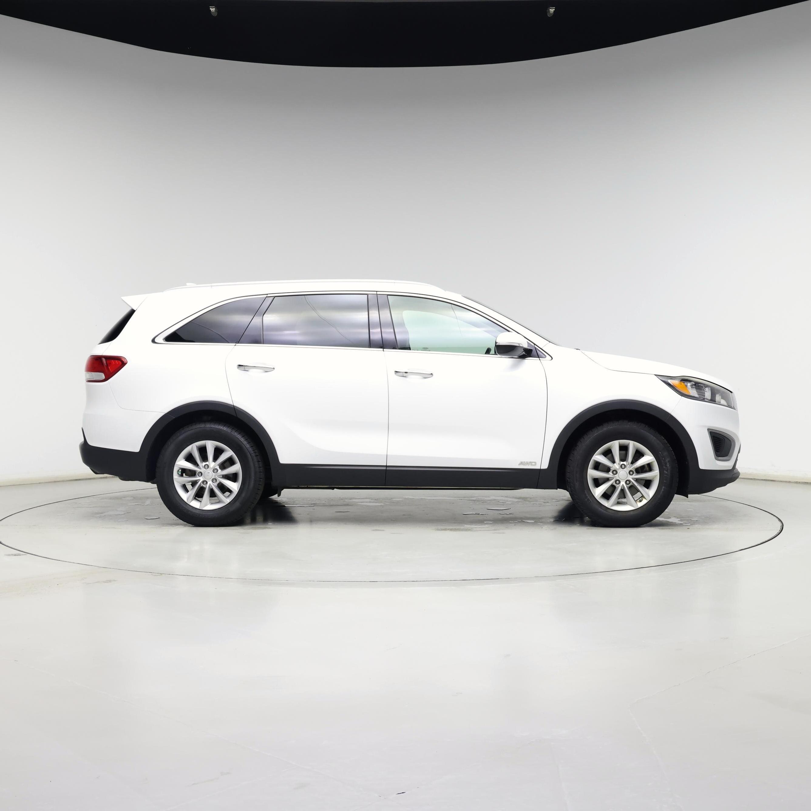 Thumbnail: 2017 Kia Sorento - 7