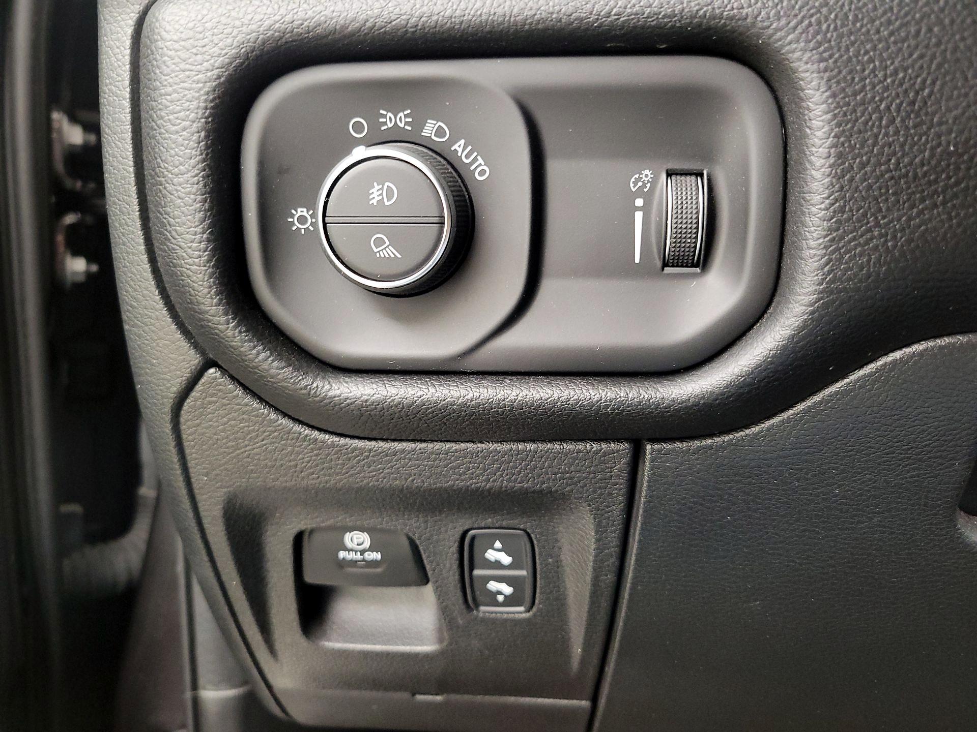 Thumbnail: 2022 RAM 1500 - 13