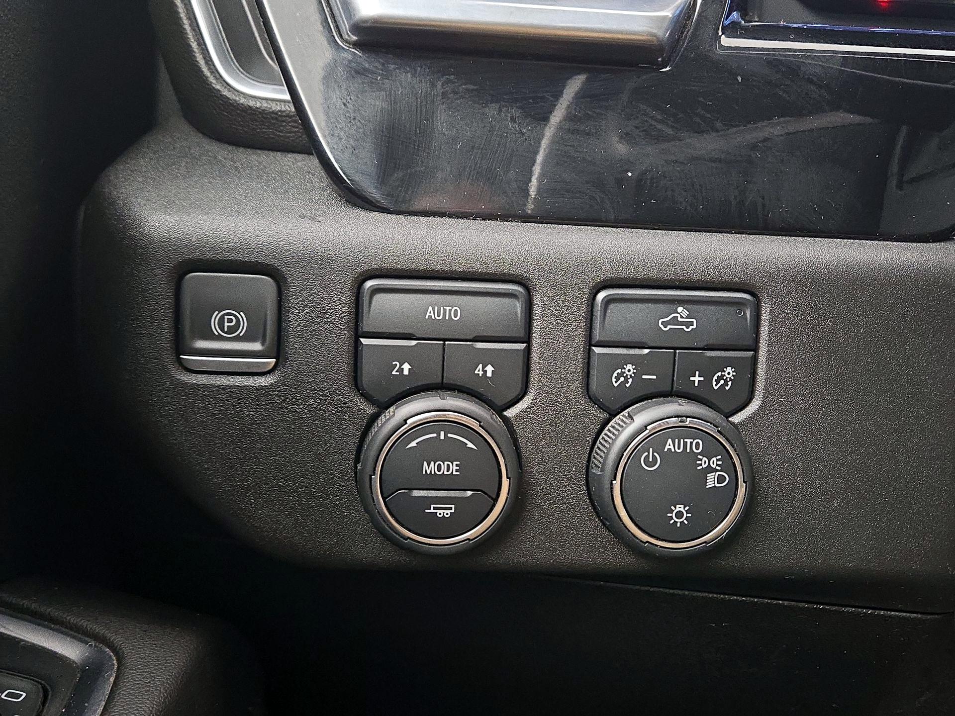 Thumbnail: 2022 Chevrolet Silverado 1500 - 13