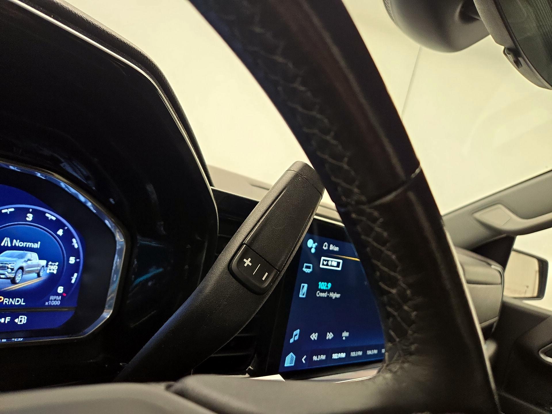 Thumbnail: 2022 Chevrolet Silverado 1500 - 17