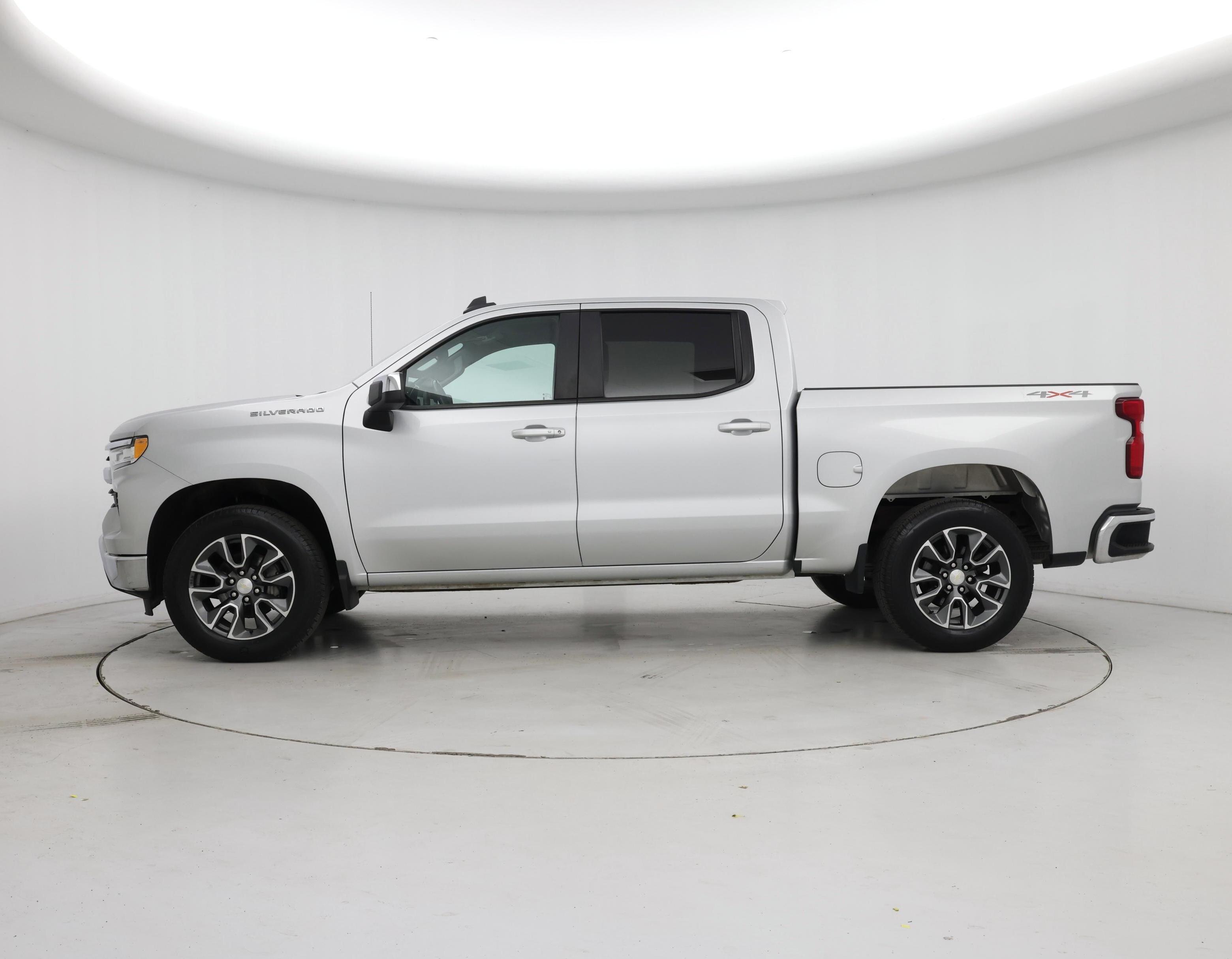 Thumbnail: 2022 Chevrolet Silverado 1500 - 3