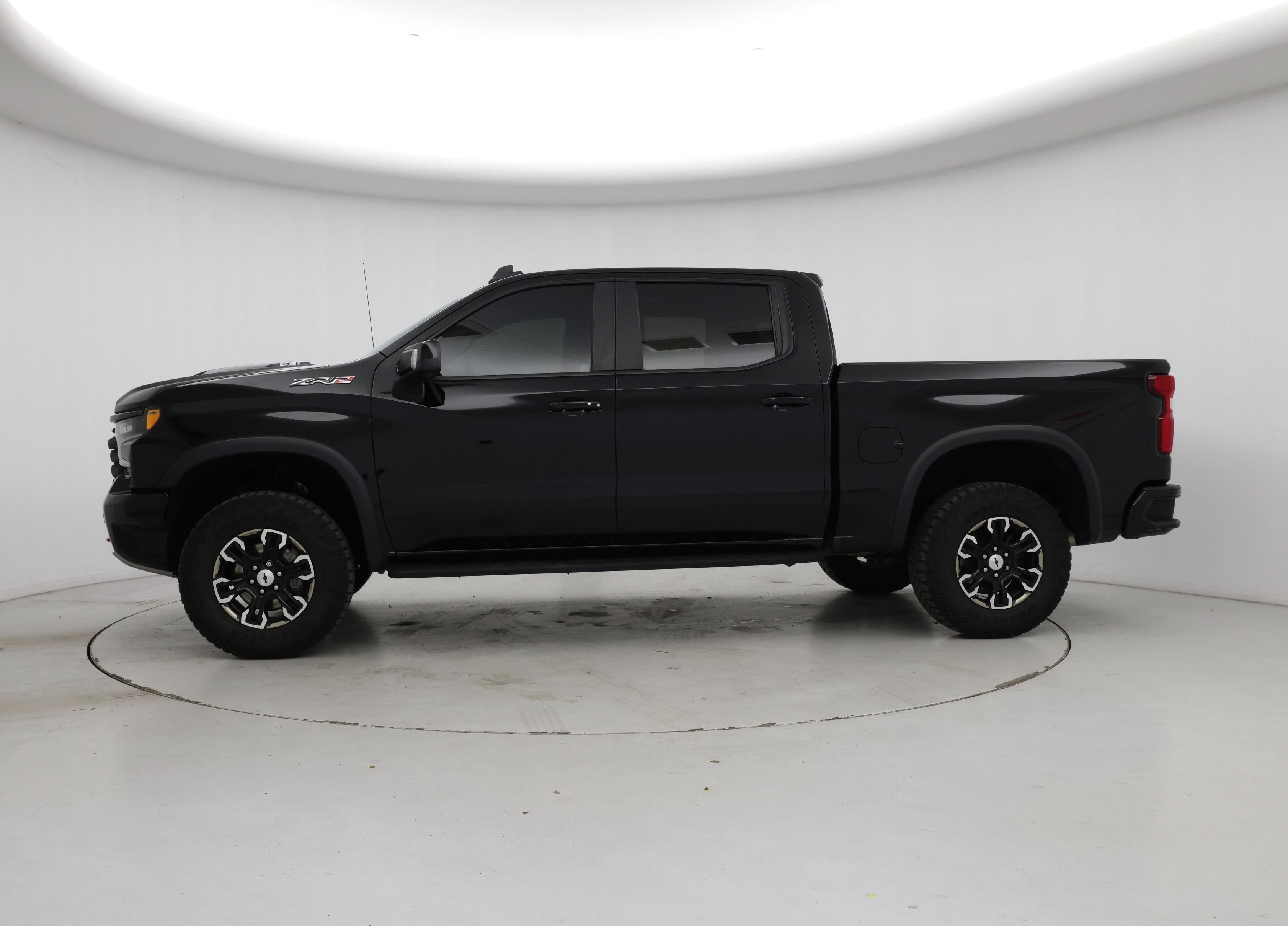 Thumbnail: 2022 Chevrolet Silverado 1500 - 3