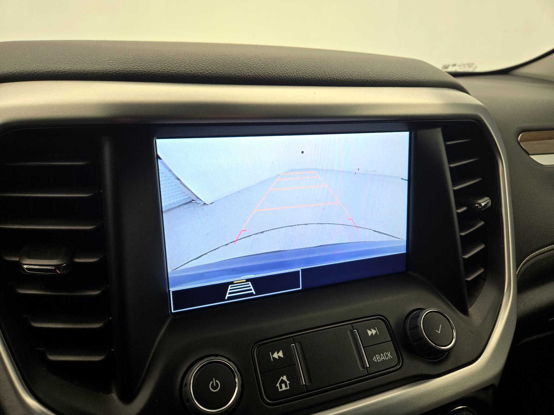 Thumbnail: 2023 GMC Acadia - 14