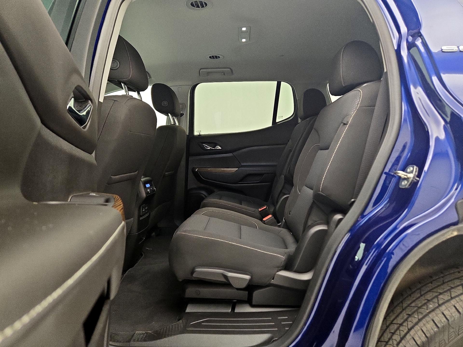 Thumbnail: 2023 GMC Acadia - 19