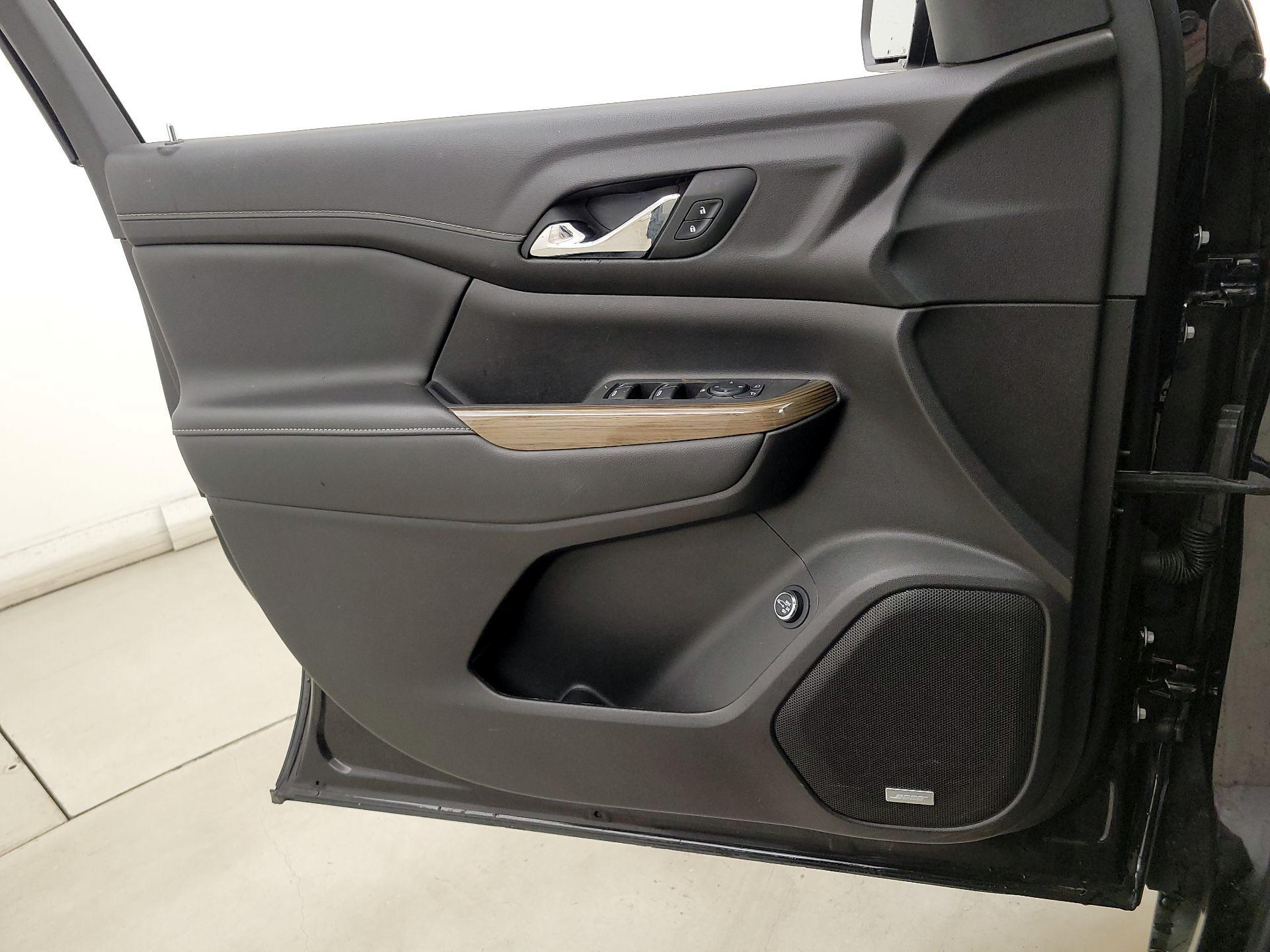 Thumbnail: 2023 GMC Acadia - 12