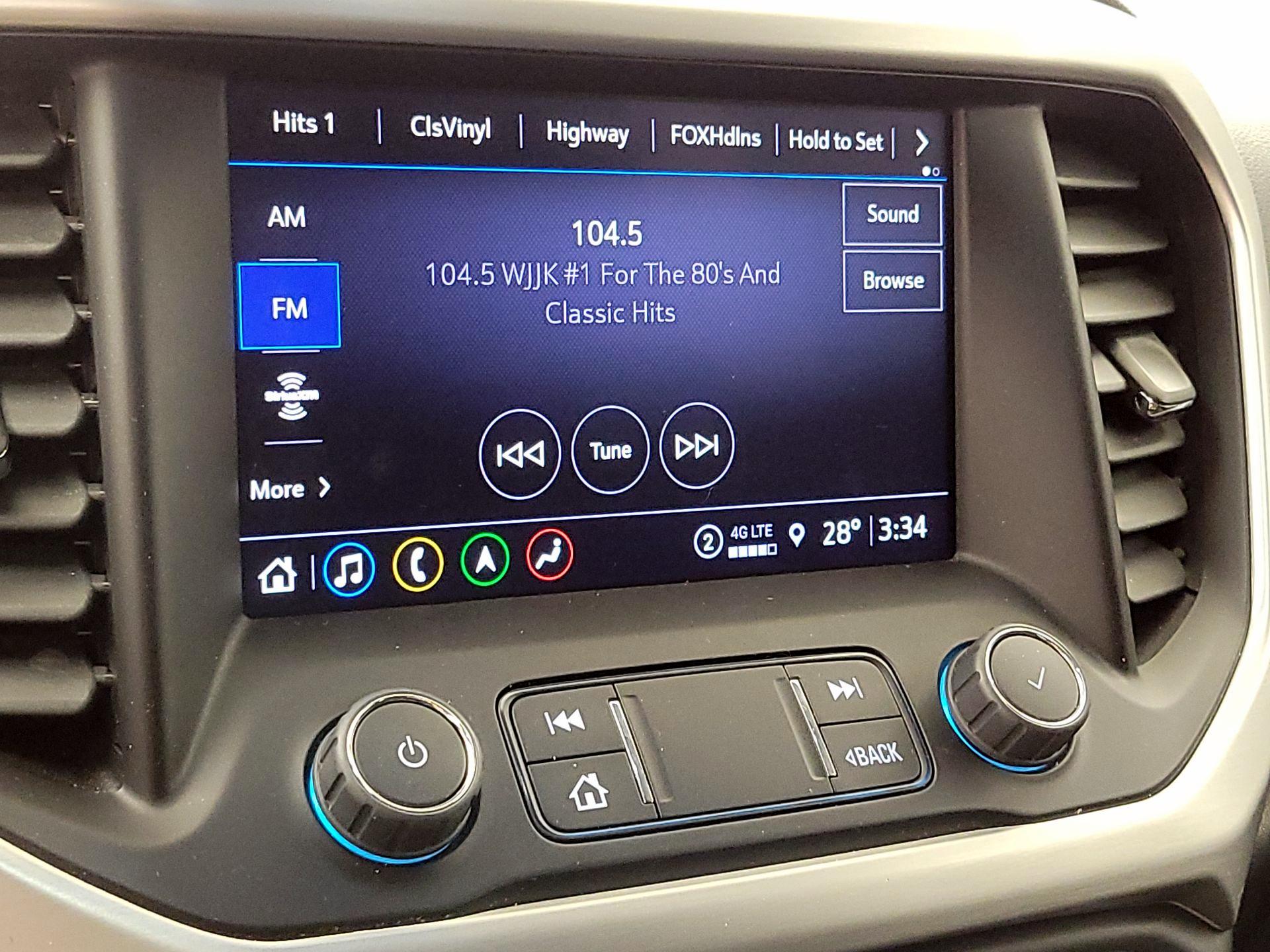 Thumbnail: 2023 GMC Acadia - 16