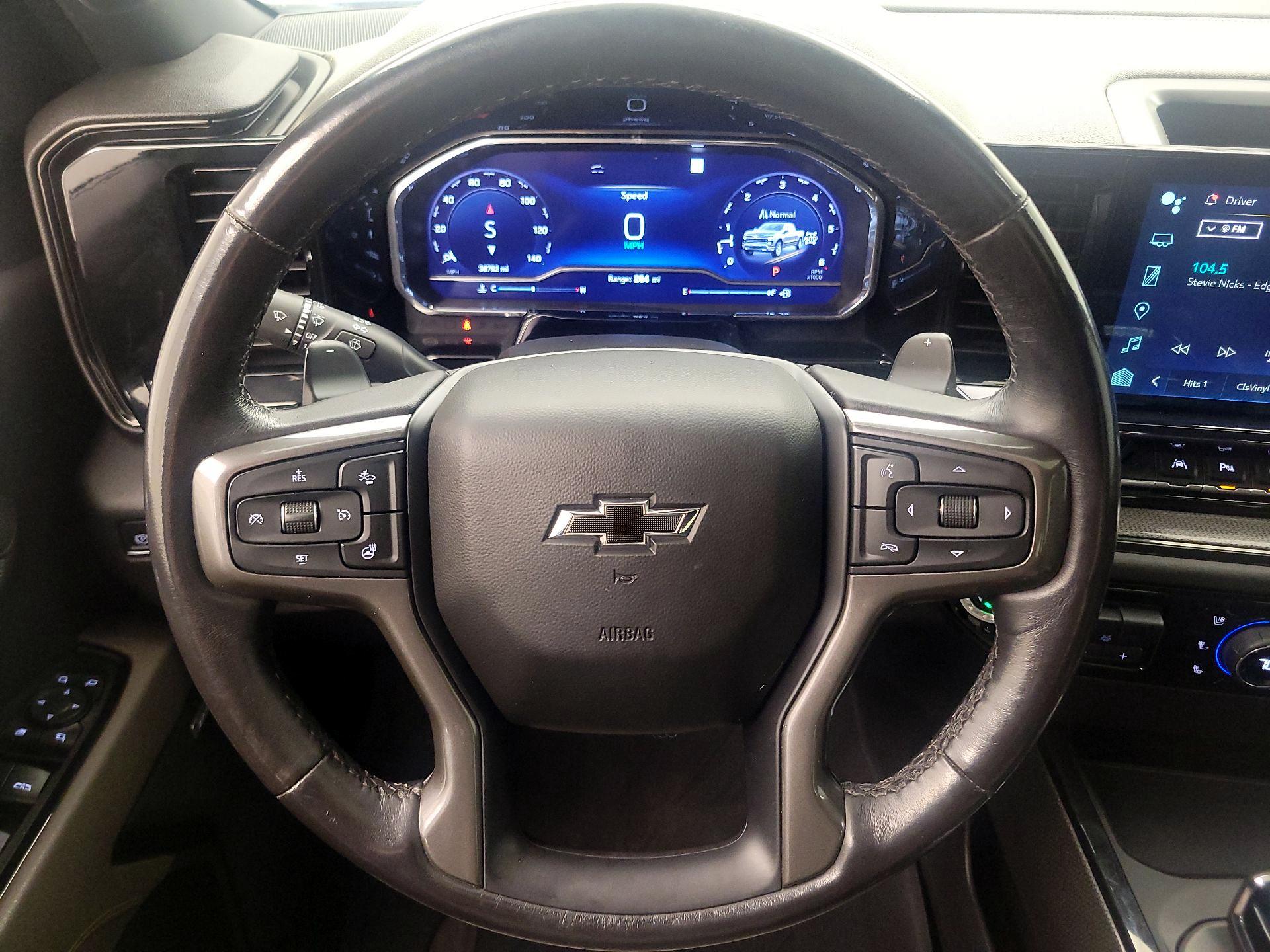 Thumbnail: 2022 Chevrolet Silverado 1500 - 10