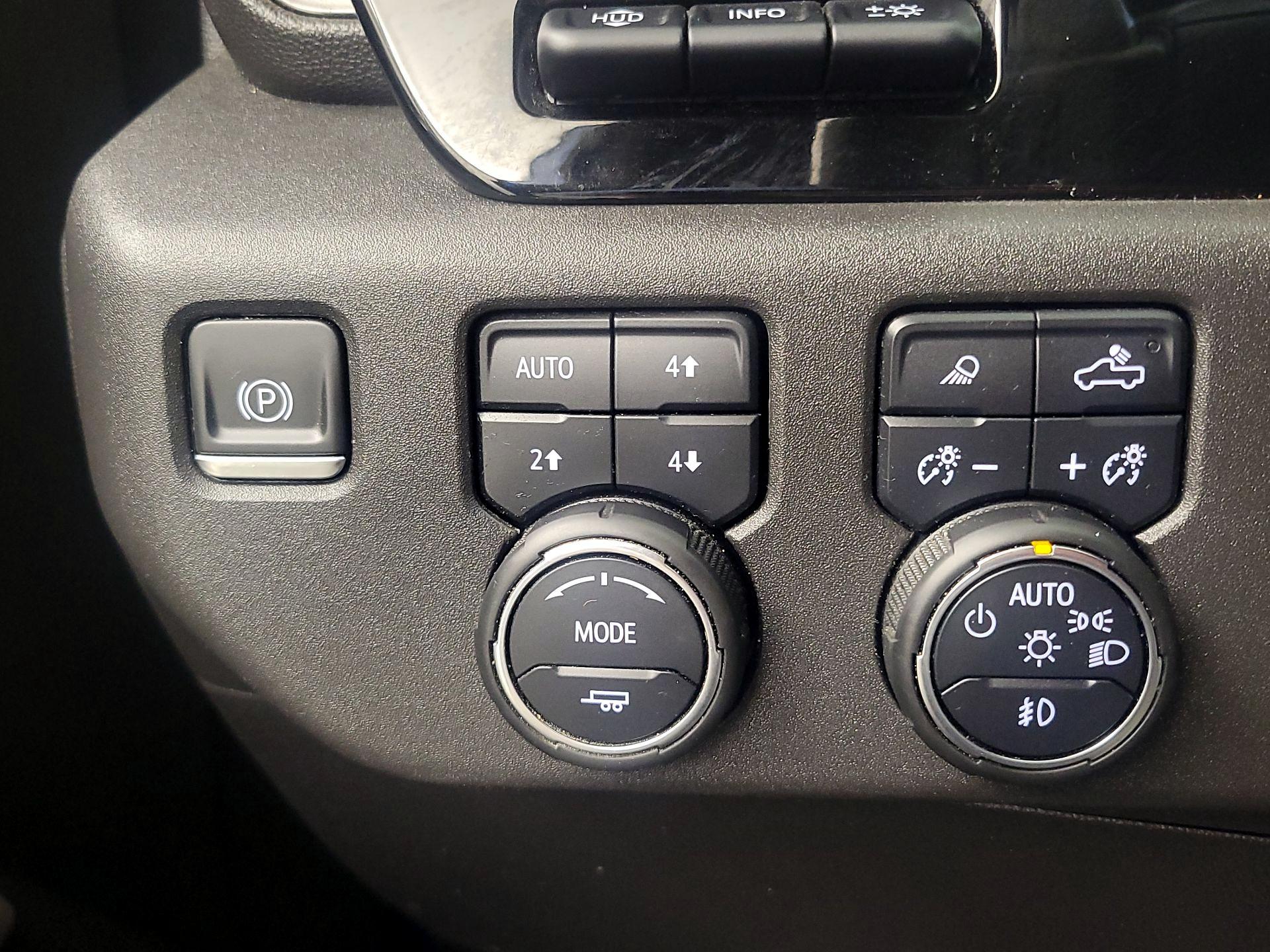 Thumbnail: 2022 Chevrolet Silverado 1500 - 13