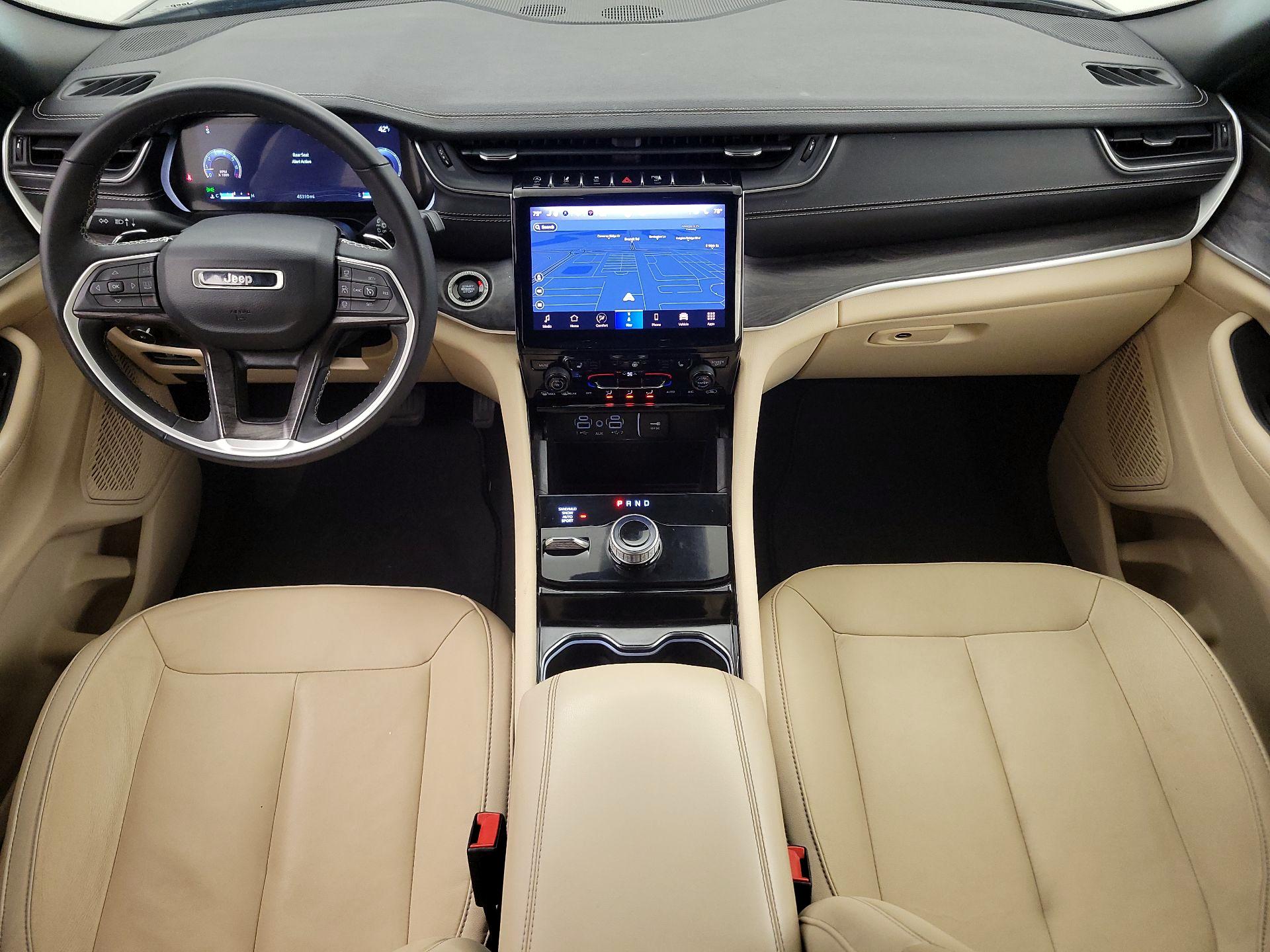 Thumbnail: 2023 Jeep Grand Cherokee - 9