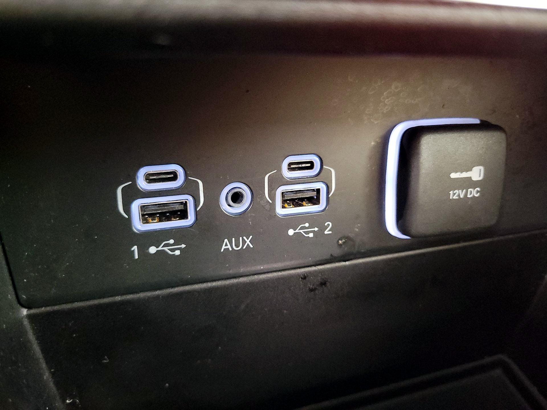 Thumbnail: 2023 Jeep Grand Cherokee - 19