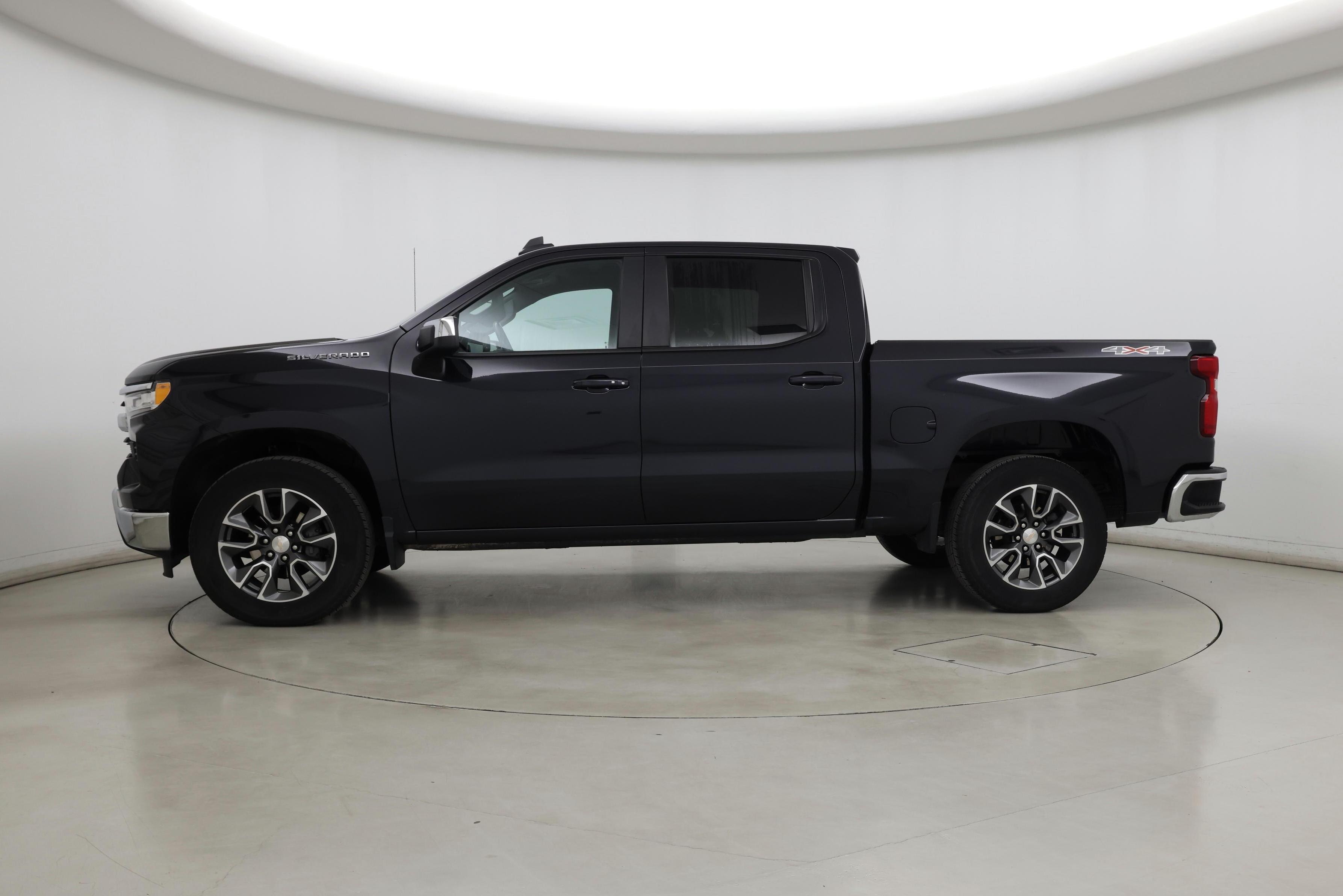 Thumbnail: 2022 Chevrolet Silverado 1500 - 3