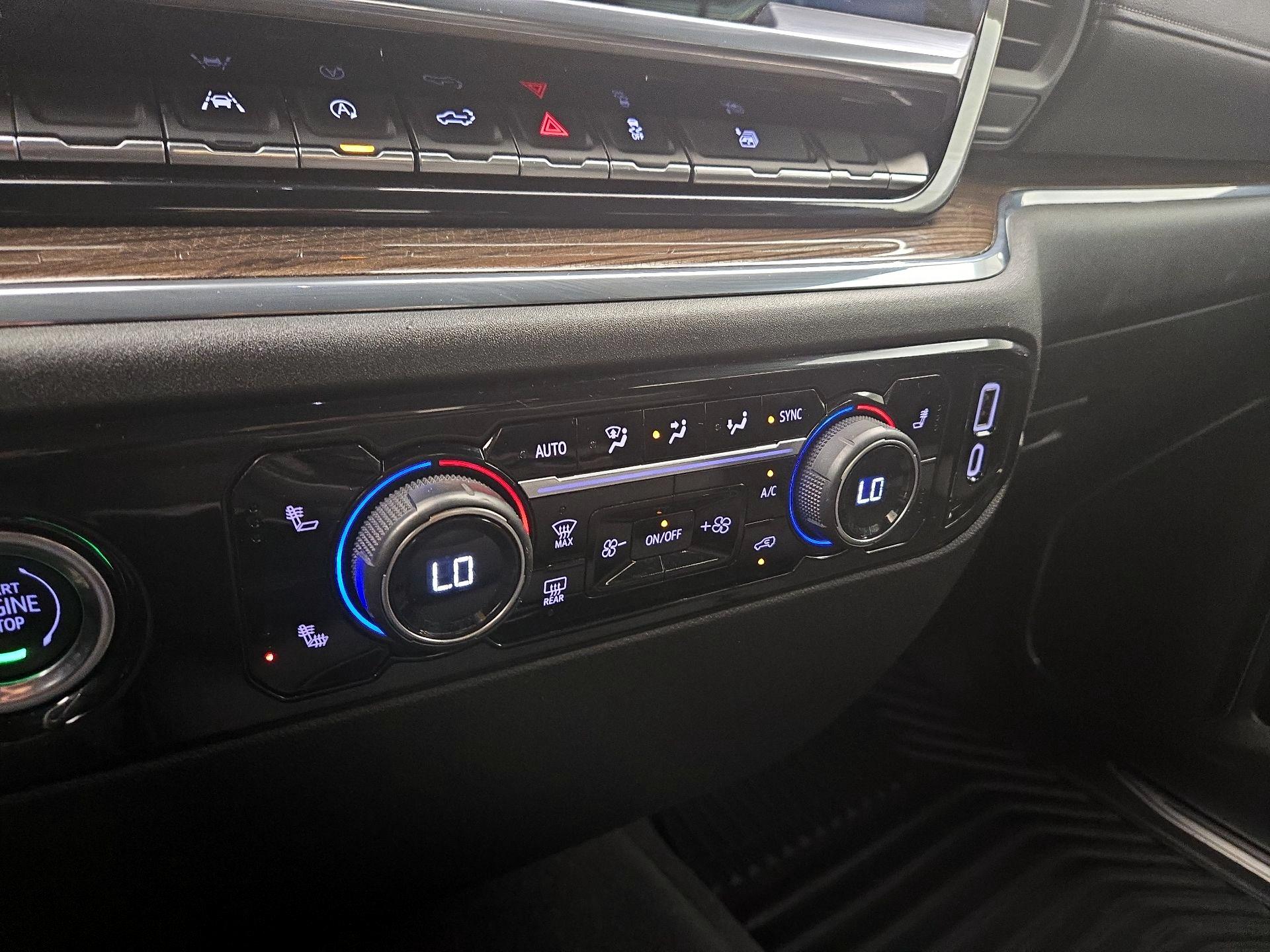 Thumbnail: 2023 Chevrolet Silverado 1500 - 16