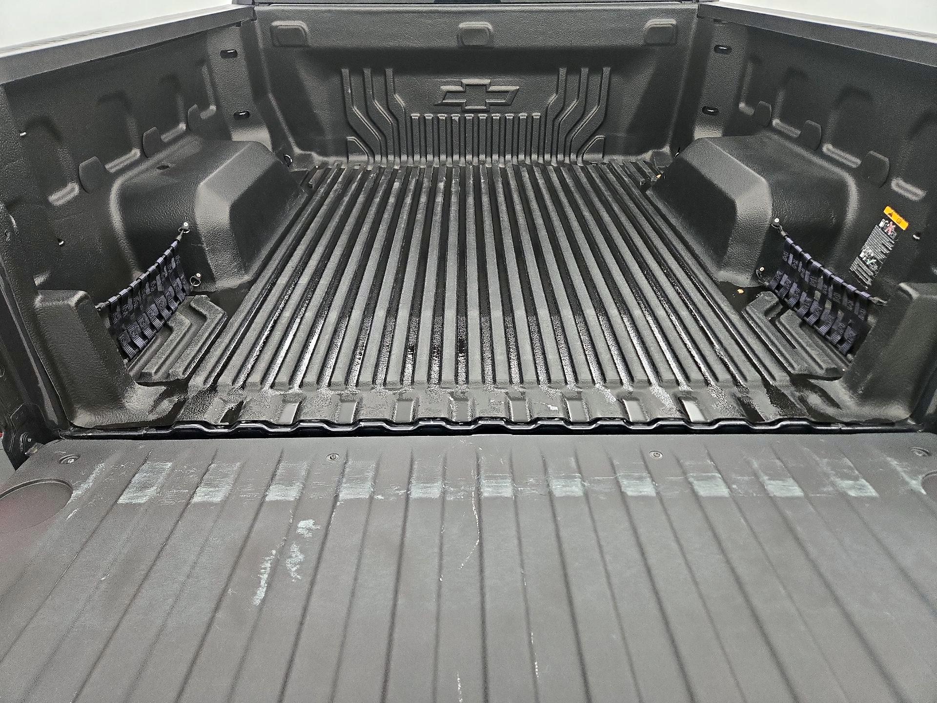 Thumbnail: 2023 Chevrolet Silverado 1500 - 20