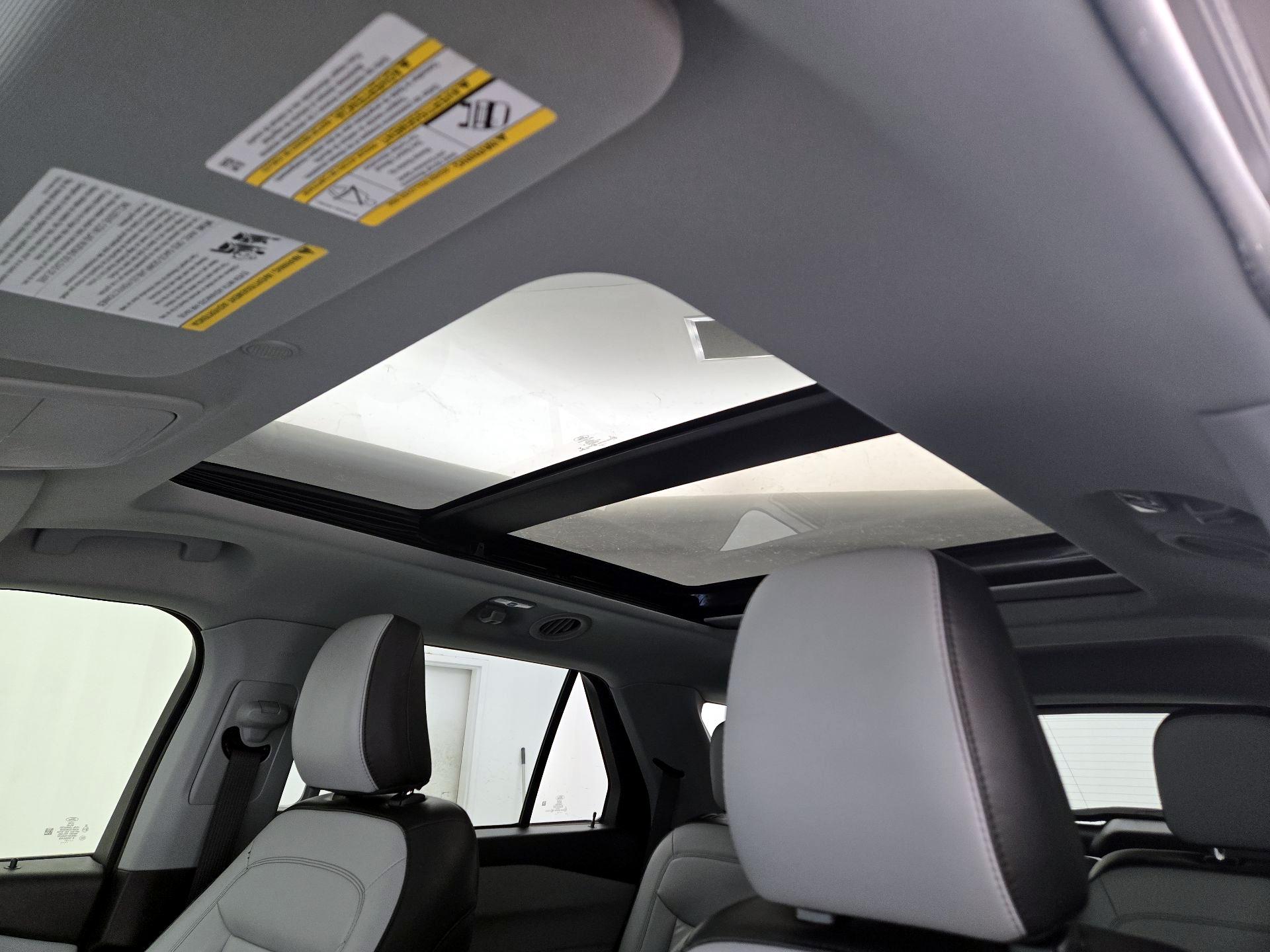 Thumbnail: 2021 Ford Explorer - 20