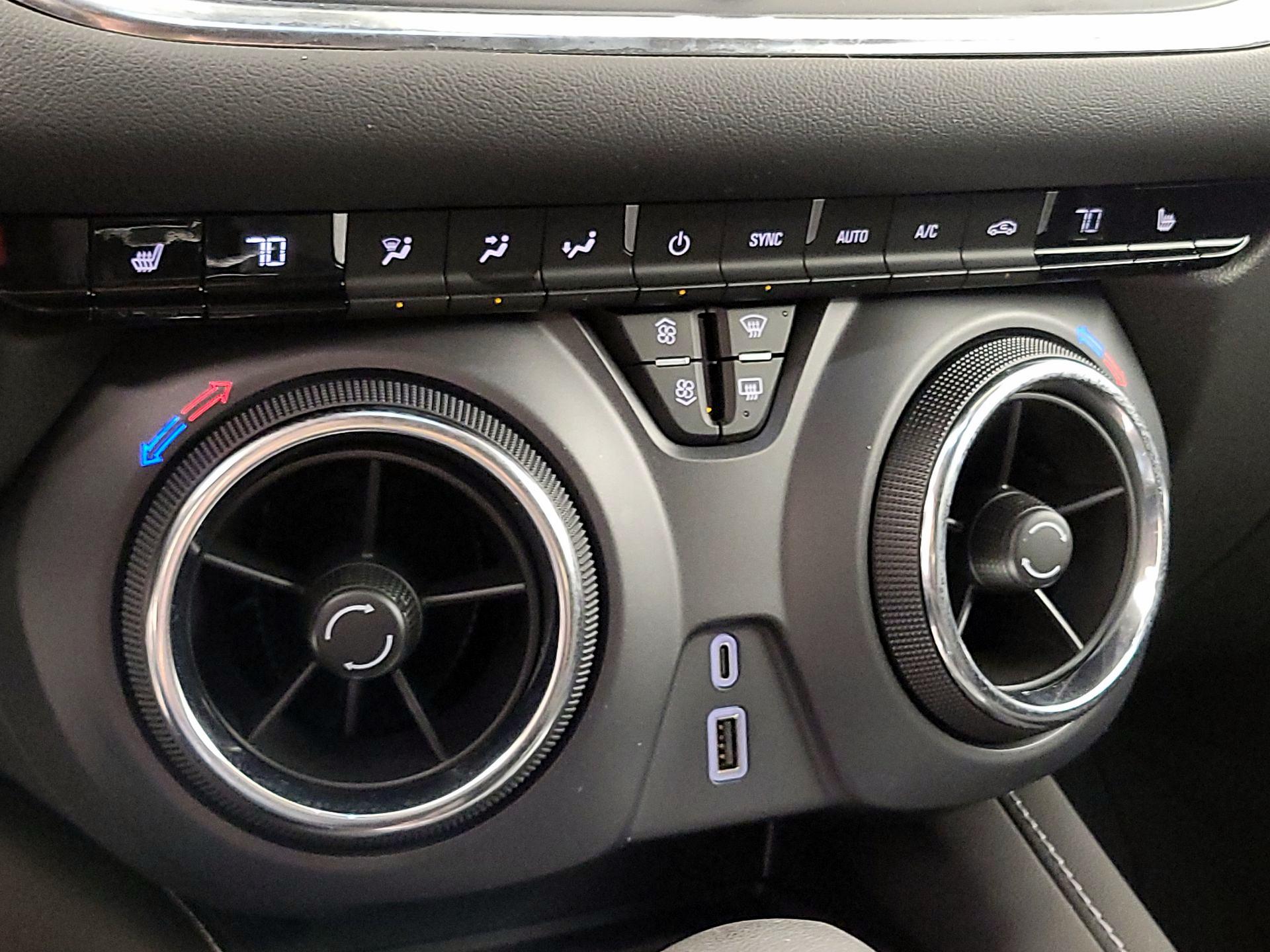 Thumbnail: 2023 Chevrolet Blazer - 16