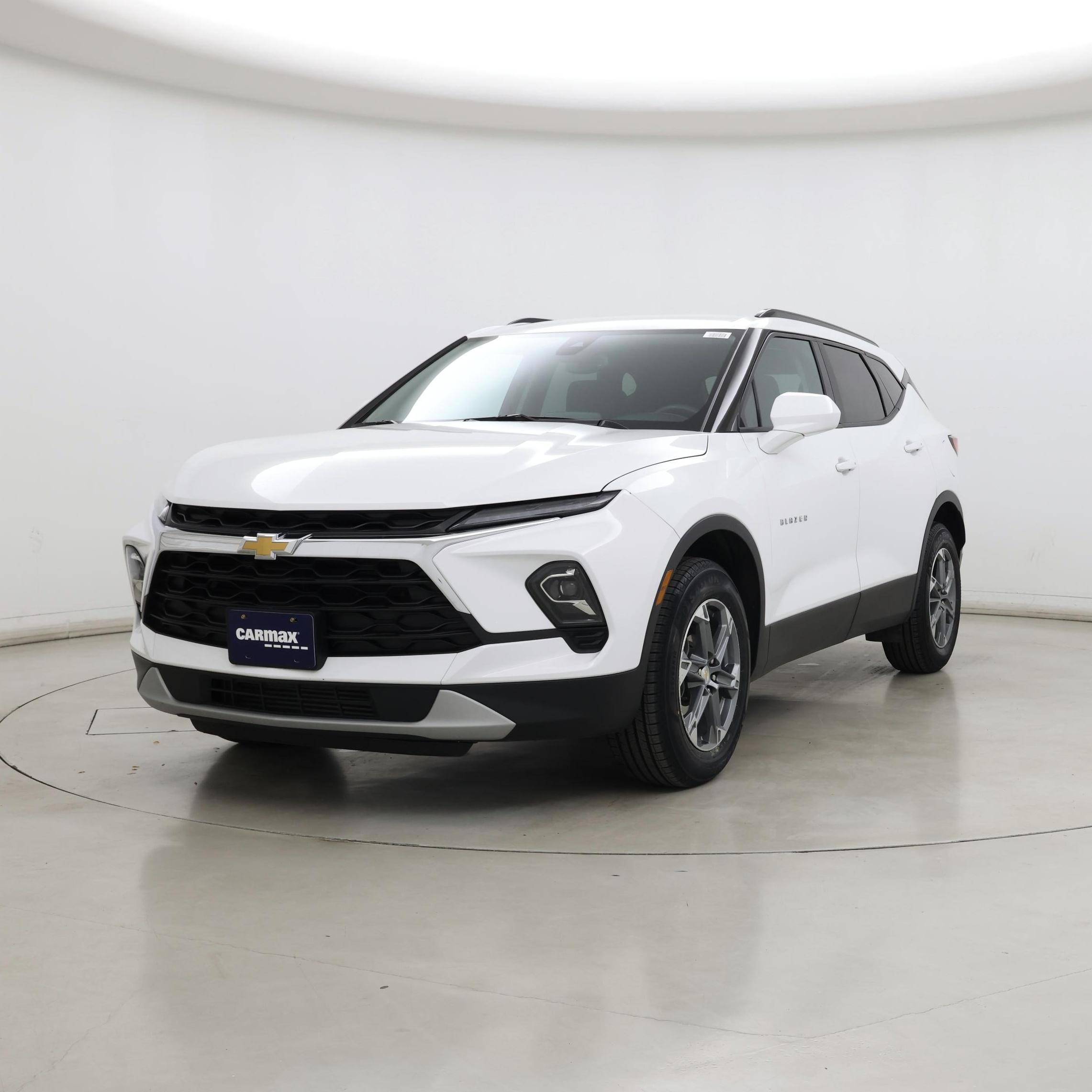 Thumbnail: 2023 Chevrolet Blazer - 4