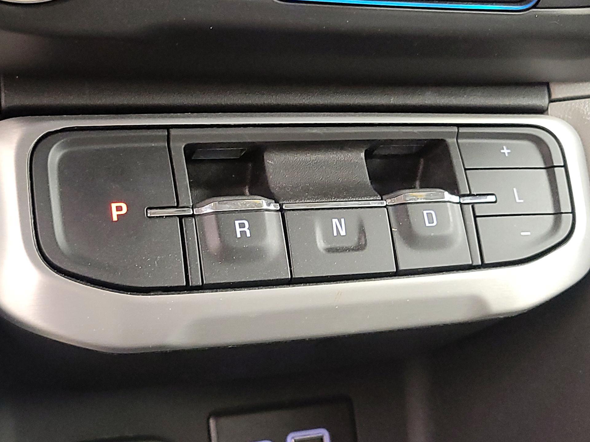 Thumbnail: 2023 GMC Acadia - 17