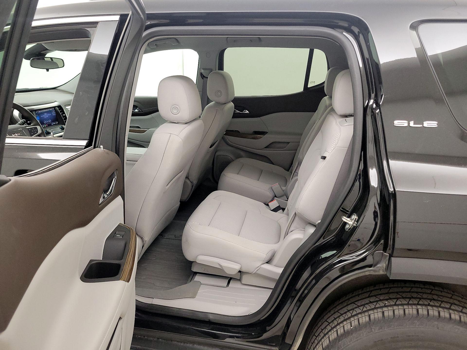 Thumbnail: 2023 GMC Acadia - 19