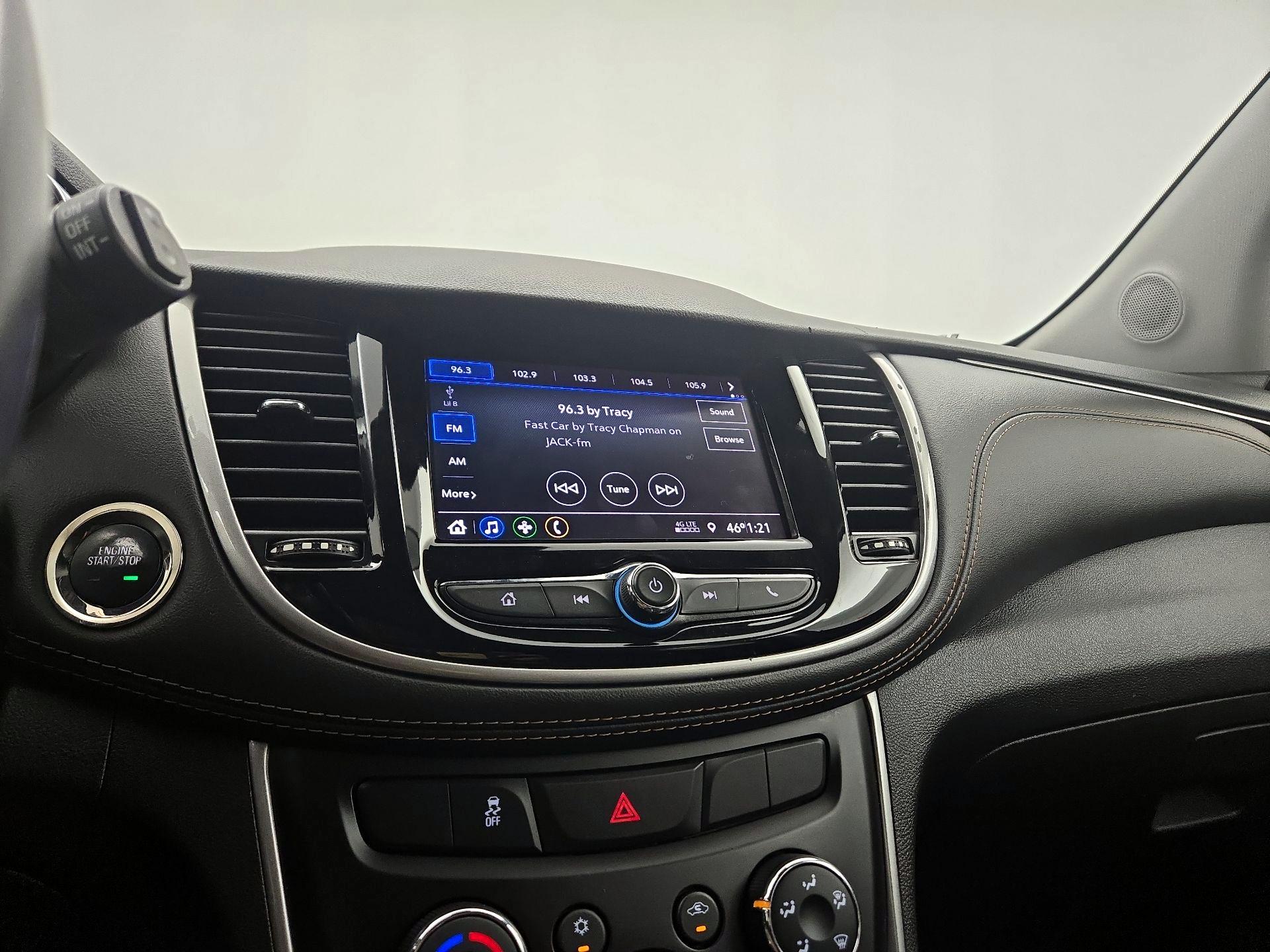 Thumbnail: 2021 Chevrolet Trax - 15