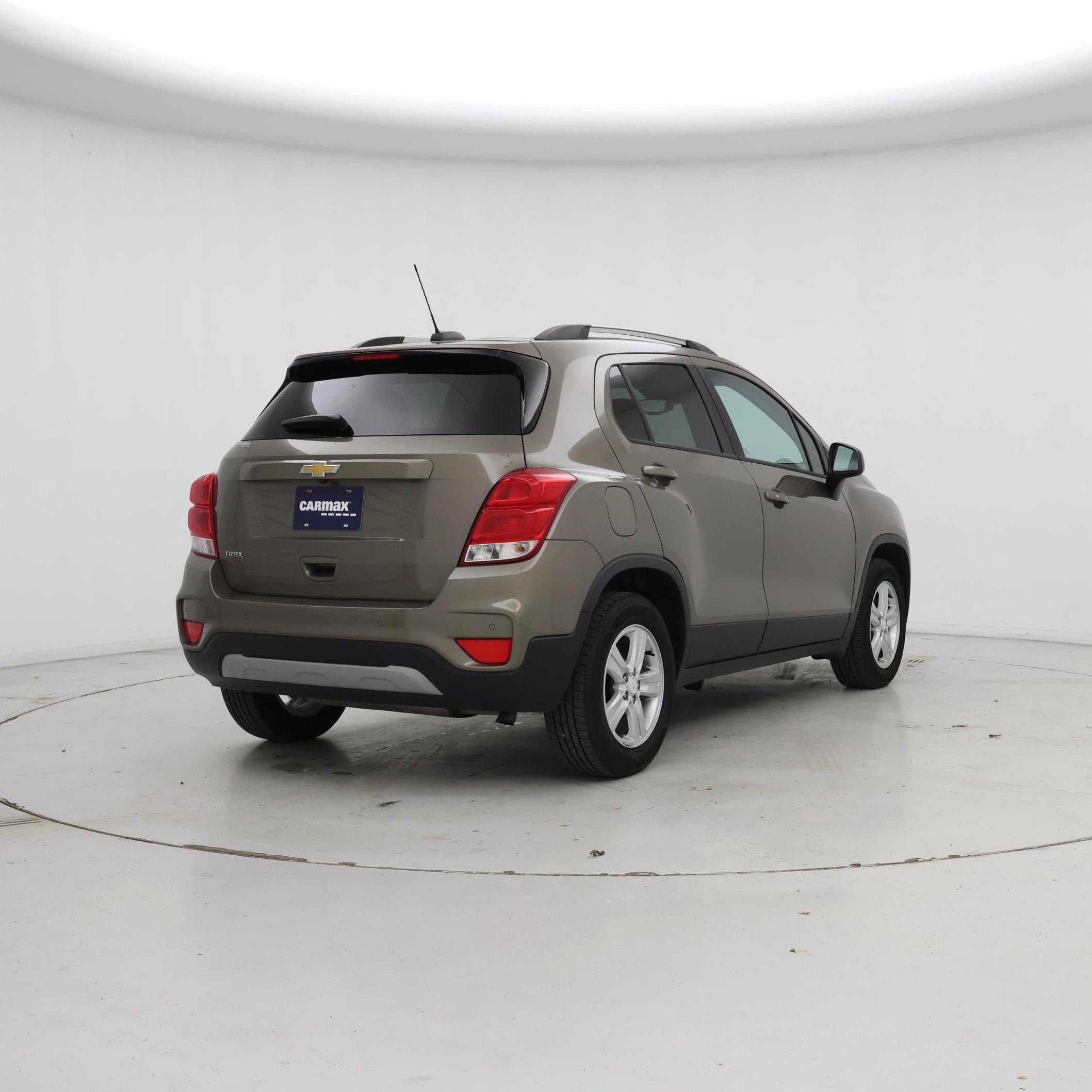 Thumbnail: 2021 Chevrolet Trax - 8