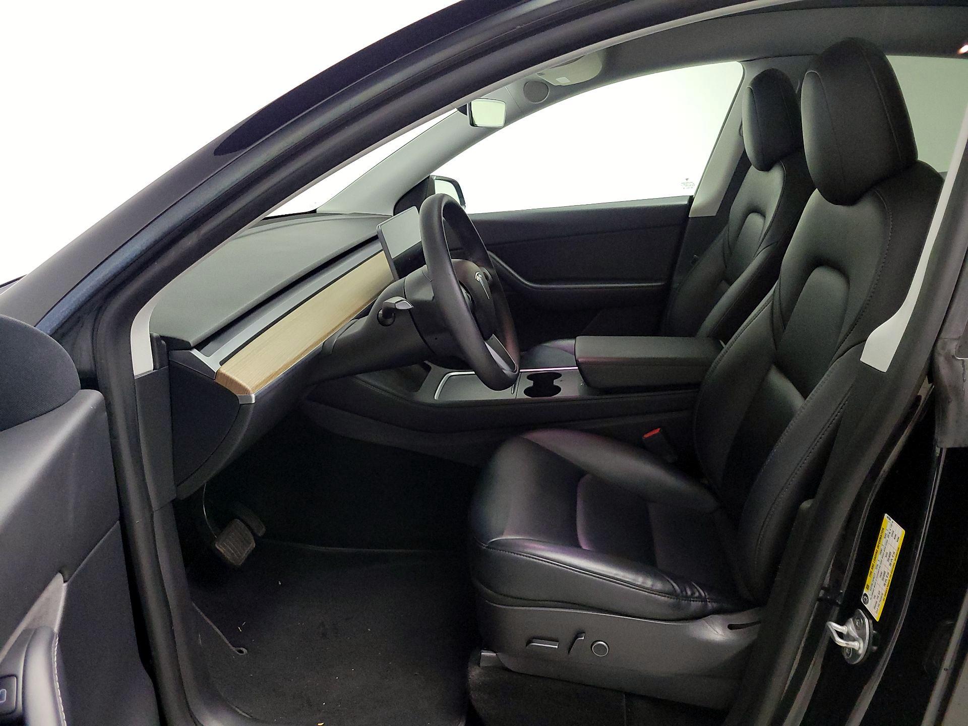 Thumbnail: 2022 Tesla Model Y - 11