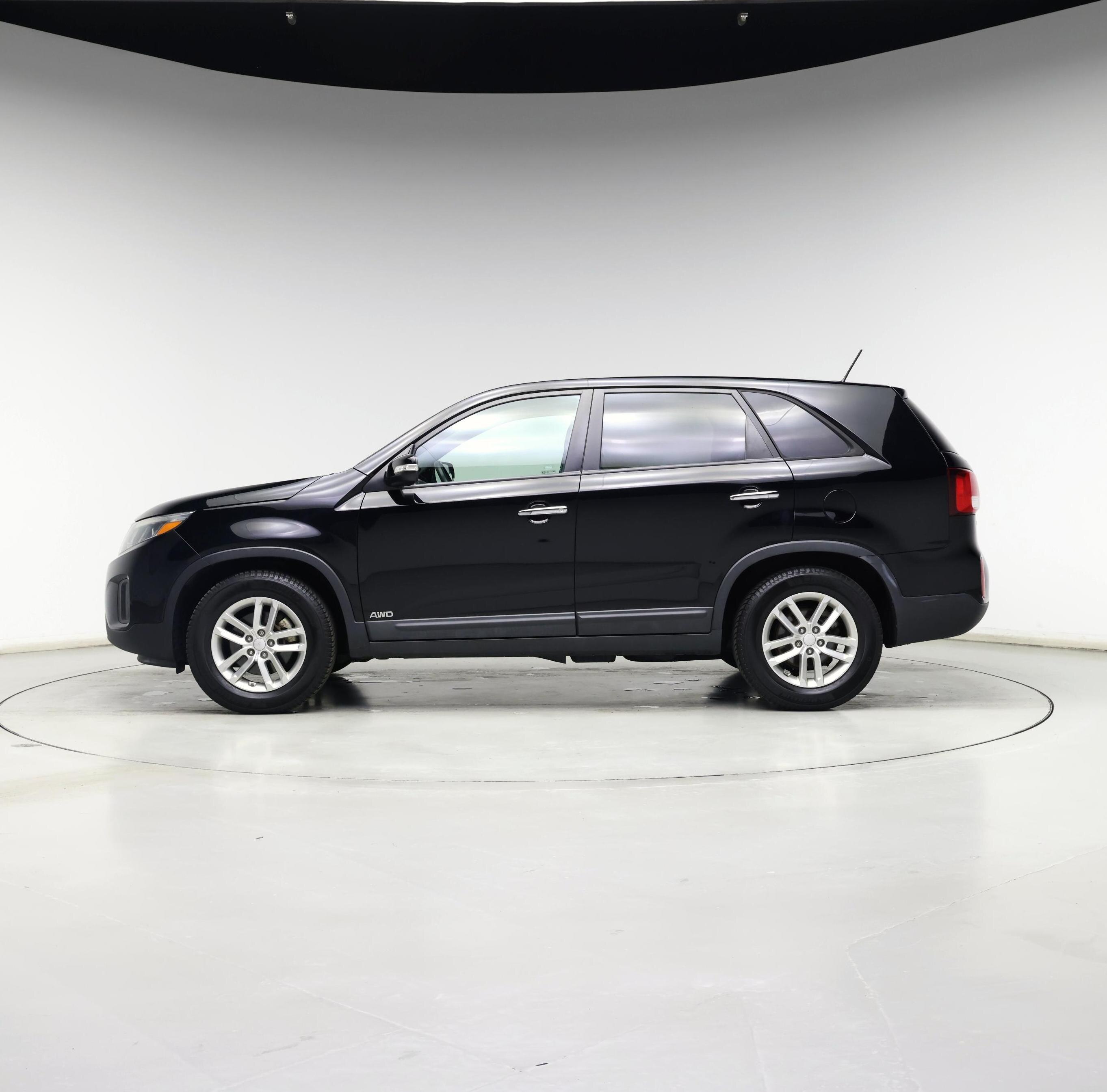 Thumbnail: 2015 Kia Sorento - 3