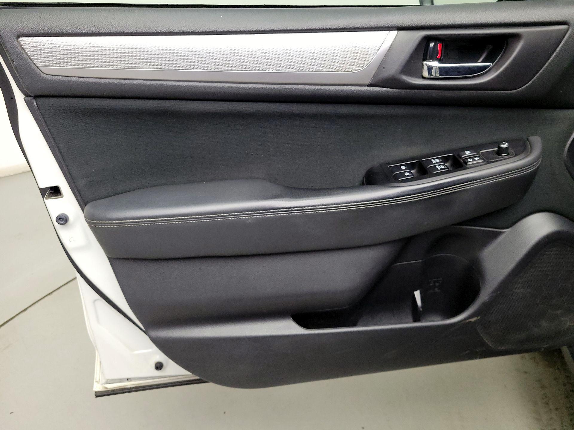 Thumbnail: 2019 Subaru Outback - 12