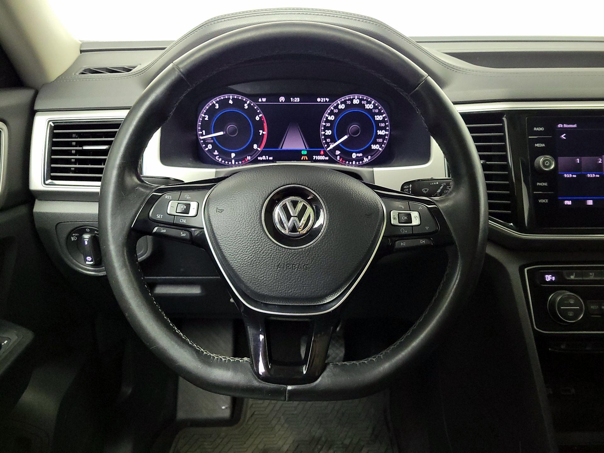 Thumbnail: 2018 Volkswagen Atlas - 10