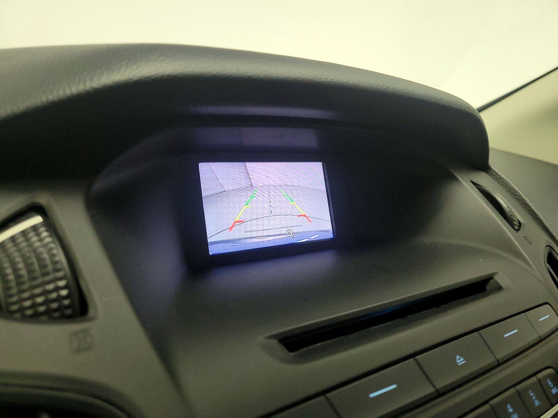 Thumbnail: 2017 Ford Focus - 14