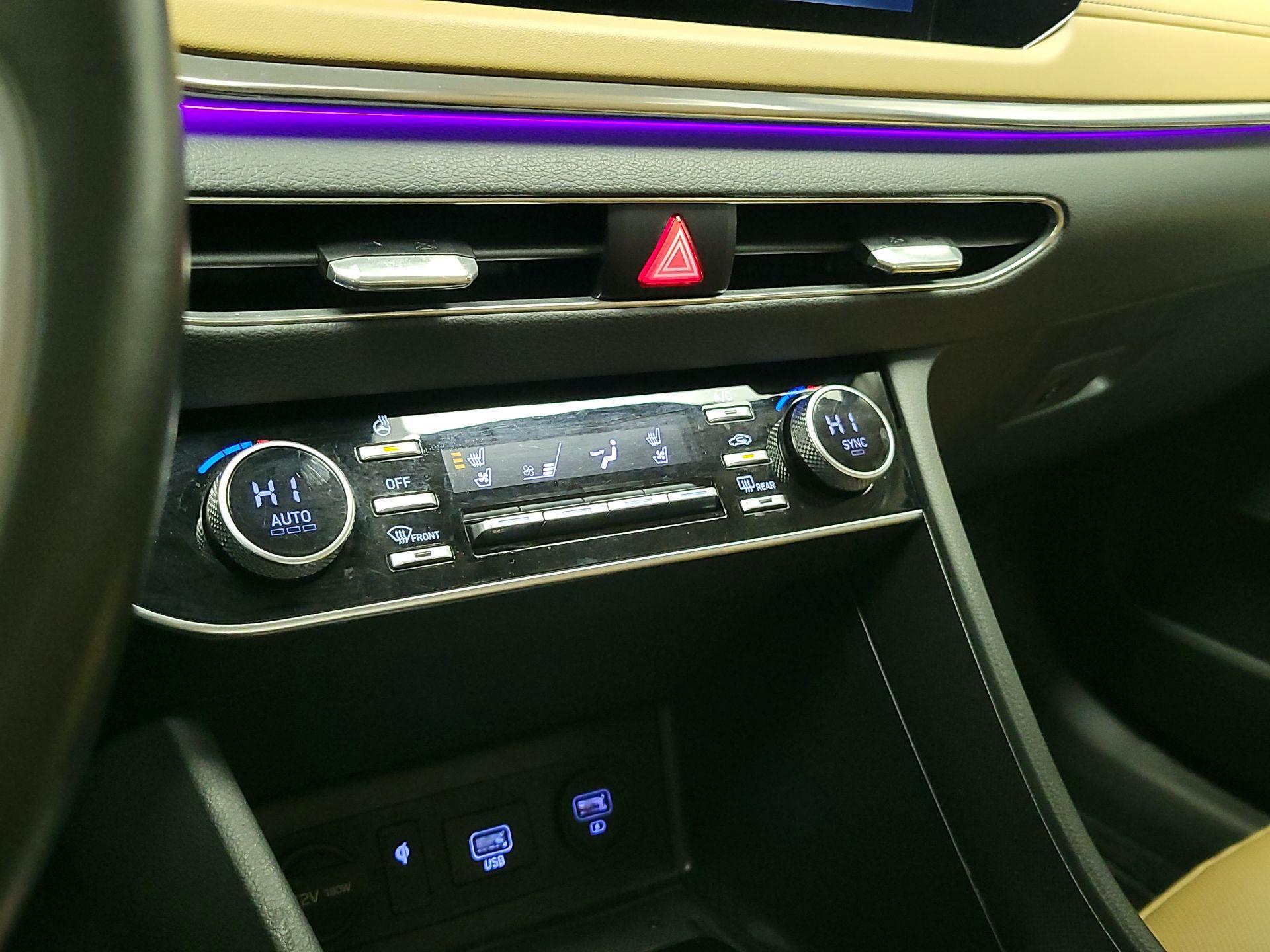 Thumbnail: 2020 Hyundai Sonata - 17