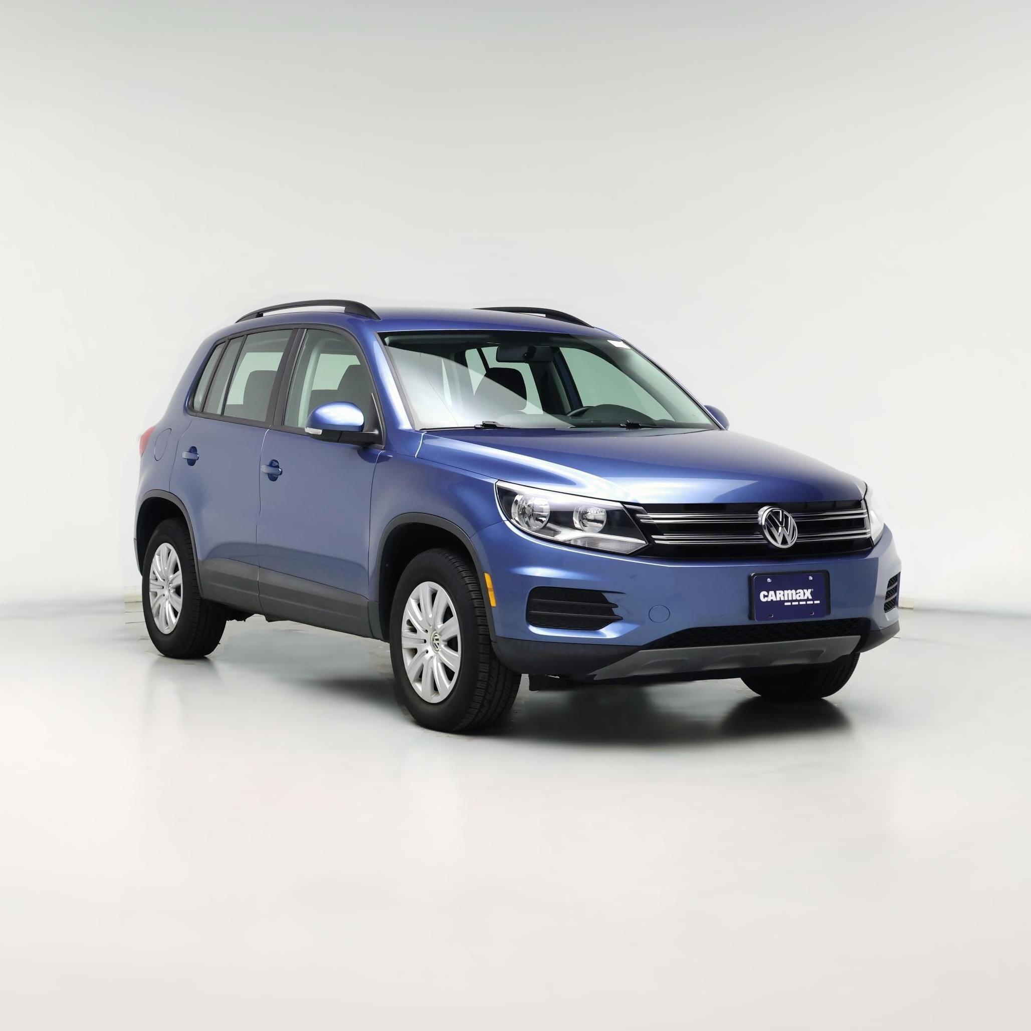 Thumbnail: 2017 Volkswagen Tiguan - 1