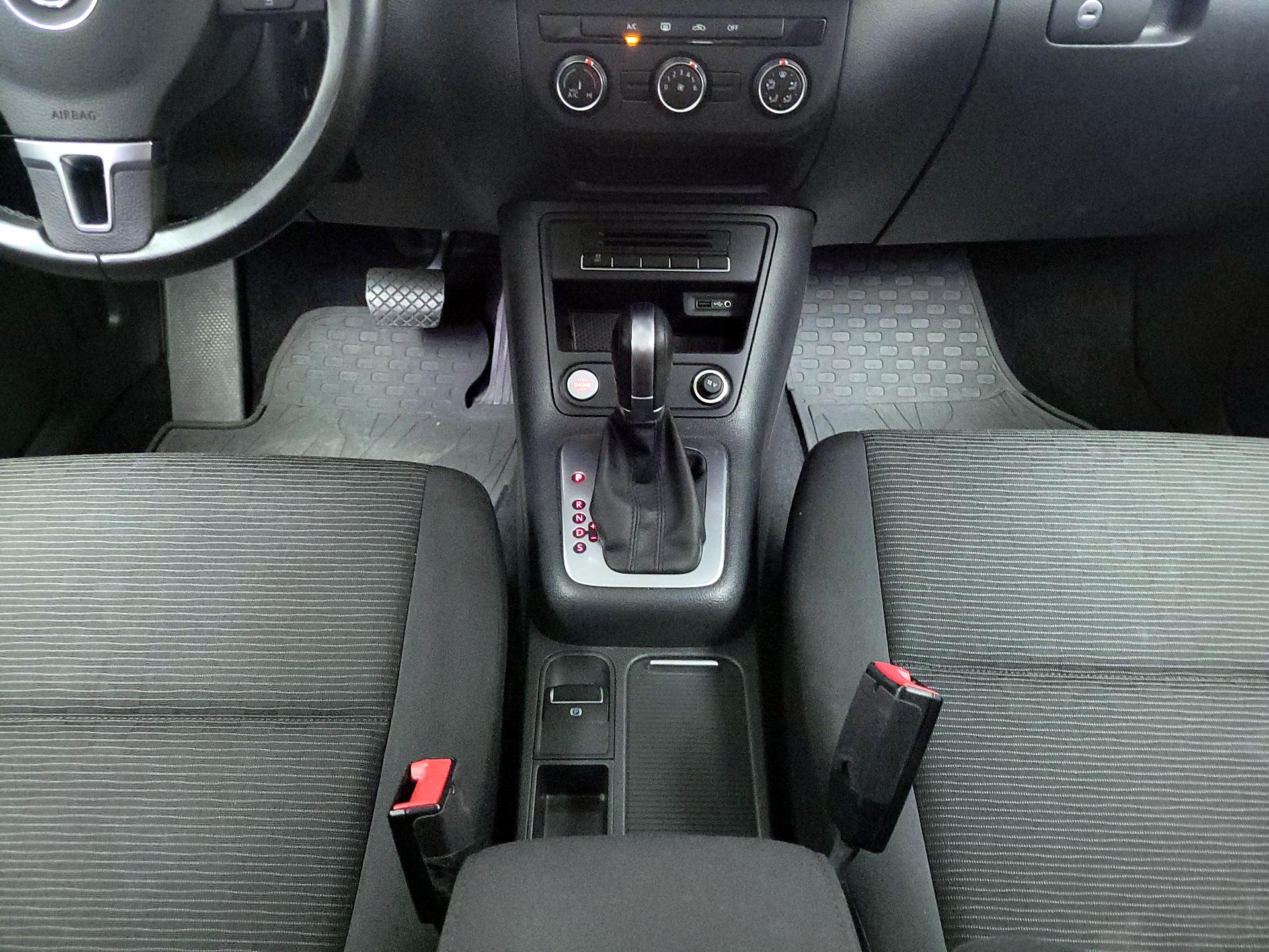 Thumbnail: 2017 Volkswagen Tiguan - 17